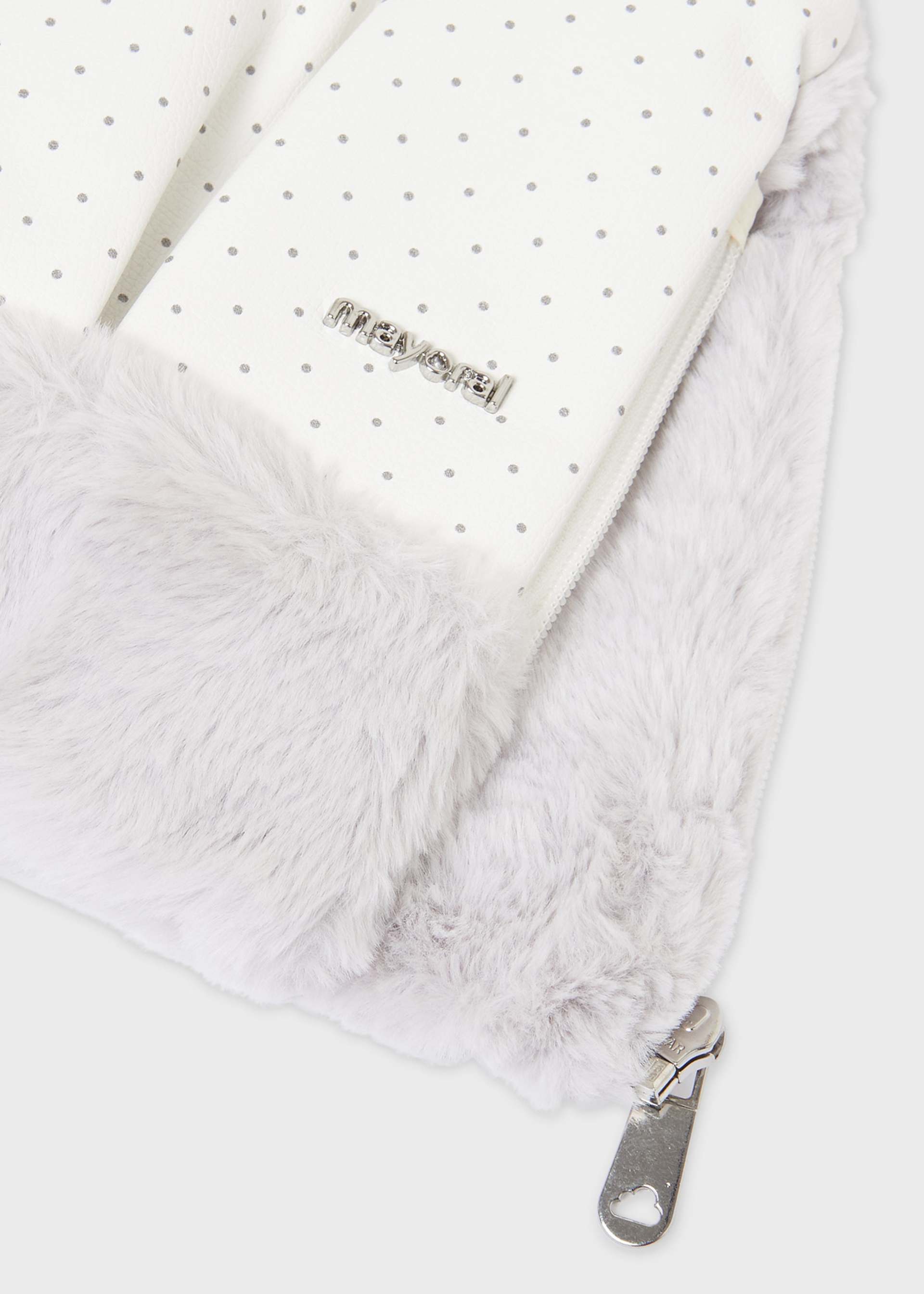 Accessoire pour la poussette bébé