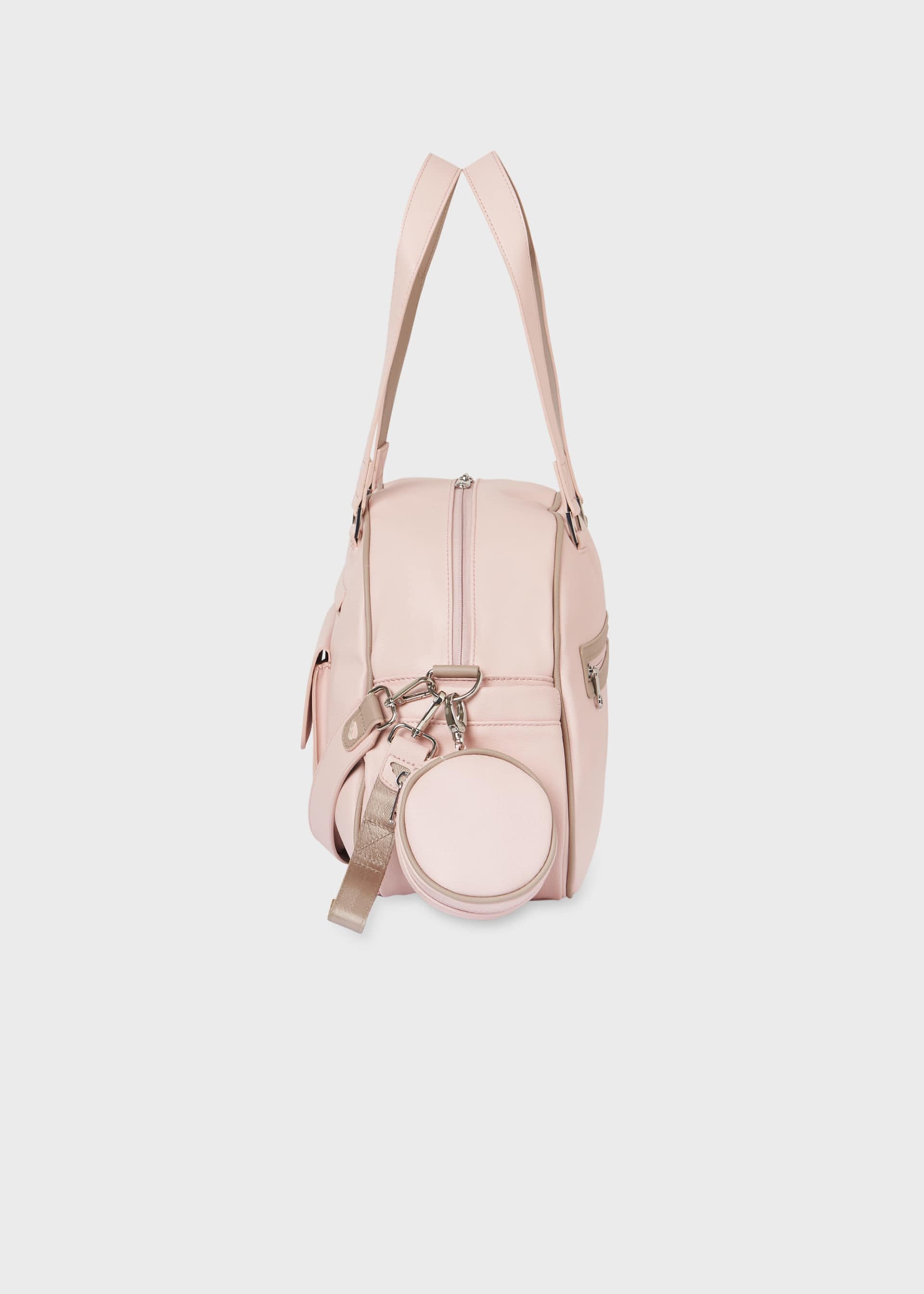 Maternity bag with baby accessories Maternity bag with baby accessories
