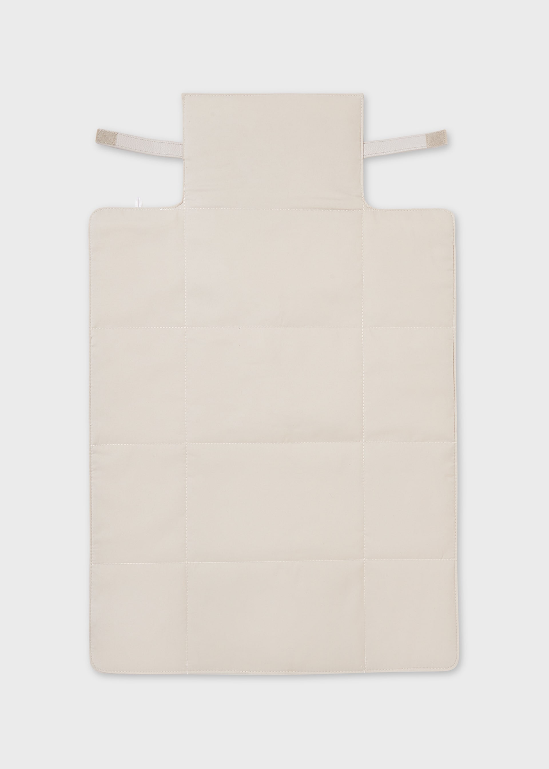 Portable baby changing mat with fringe