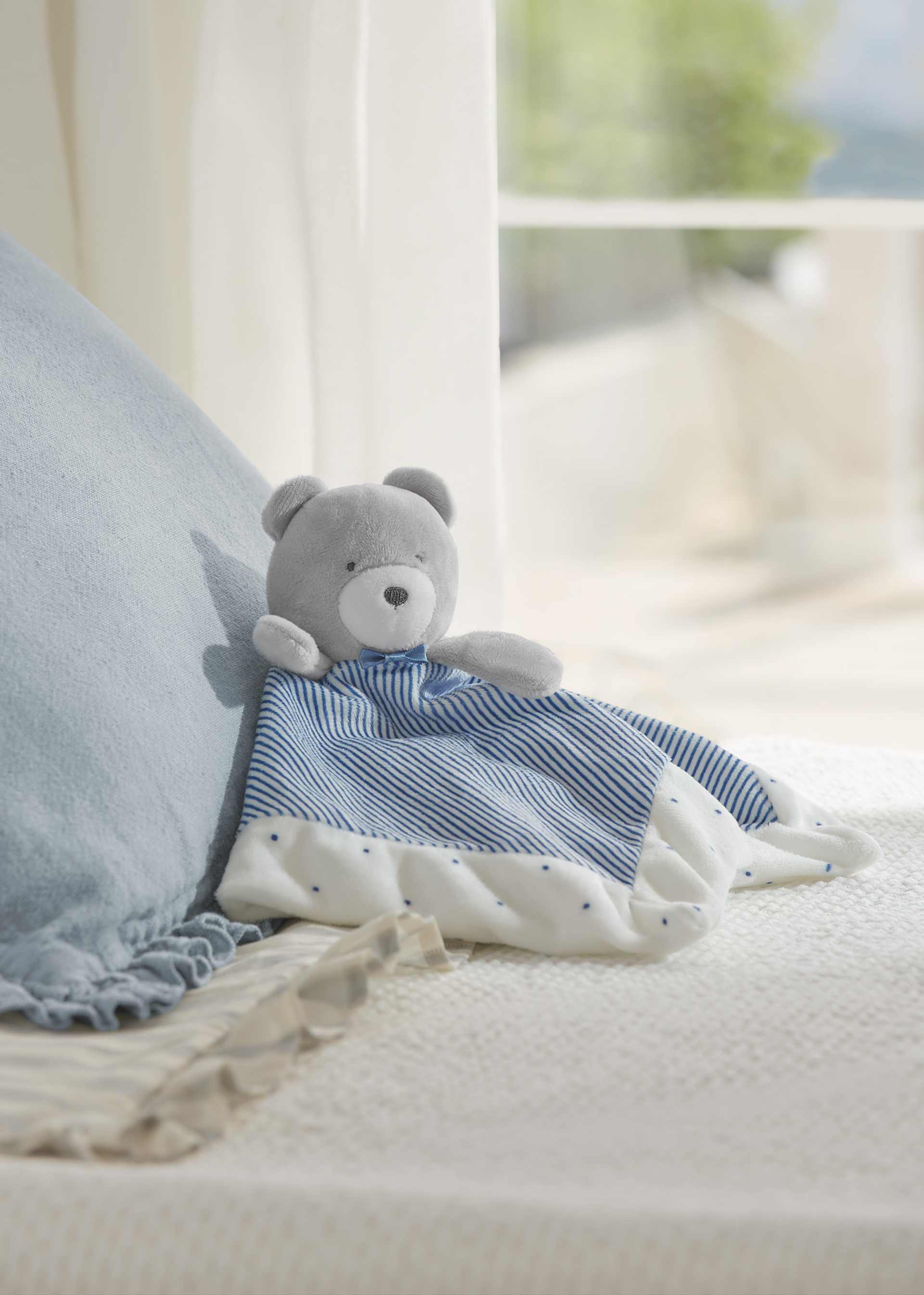 Doudo peluche bébé