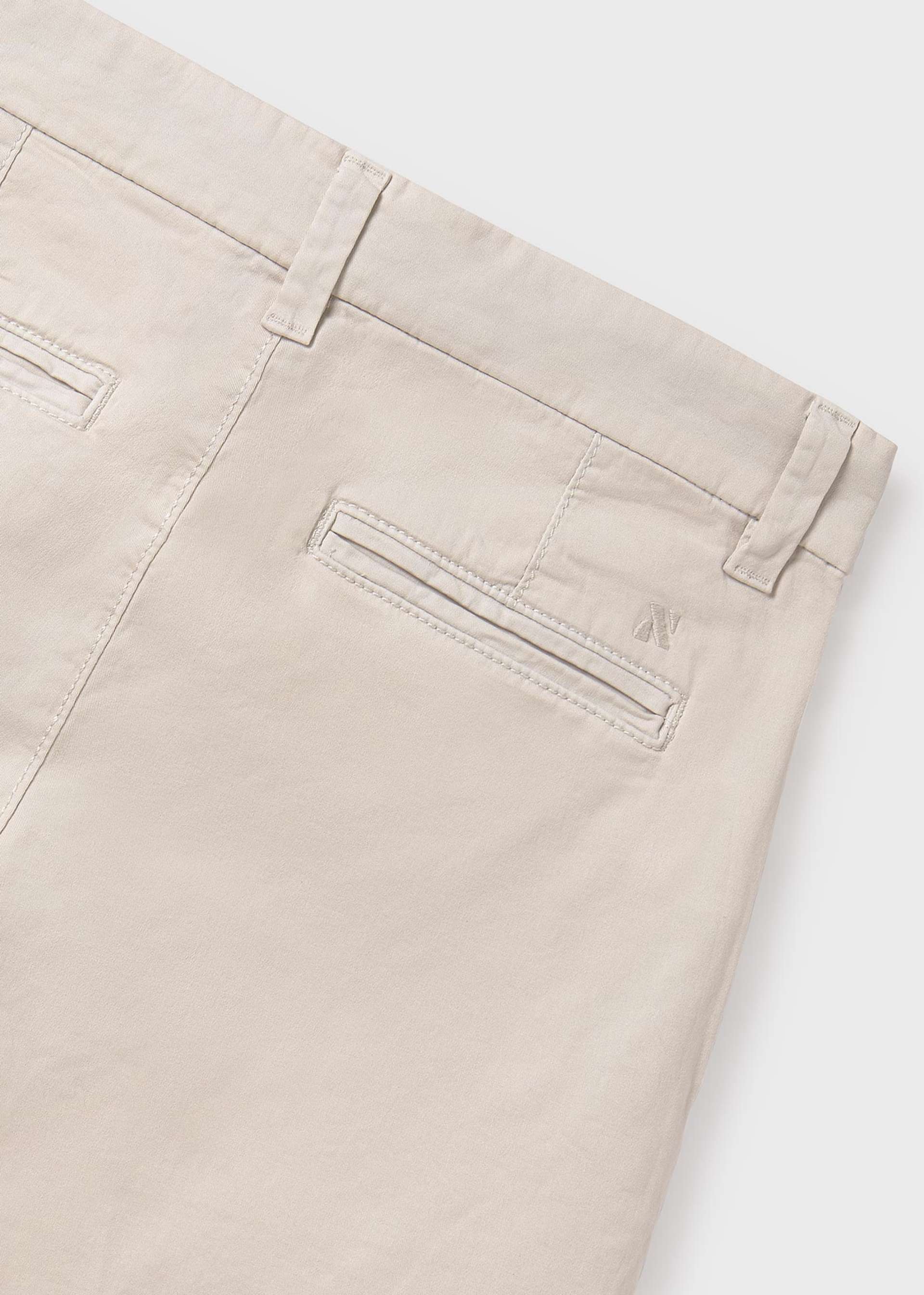 Boy basic chino shorts Boy basic chino shorts