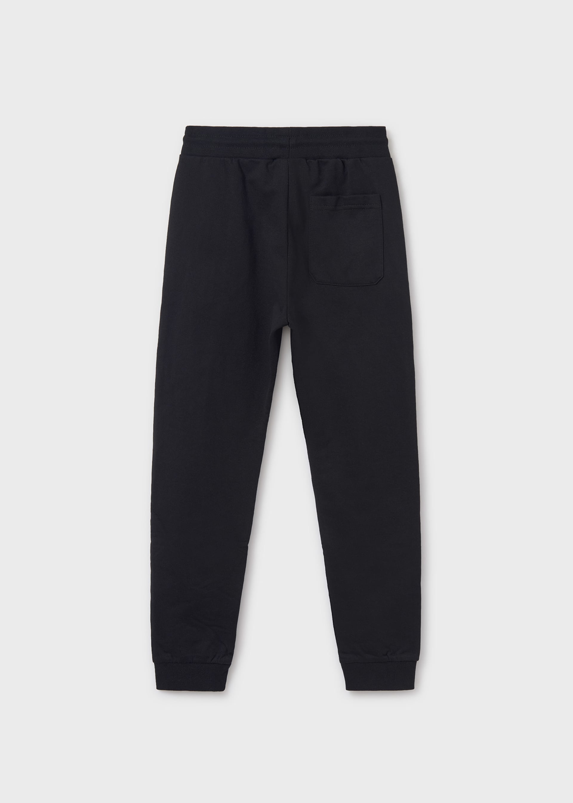 Pantalón deportivo básico chico Pantalón deportivo básico chico