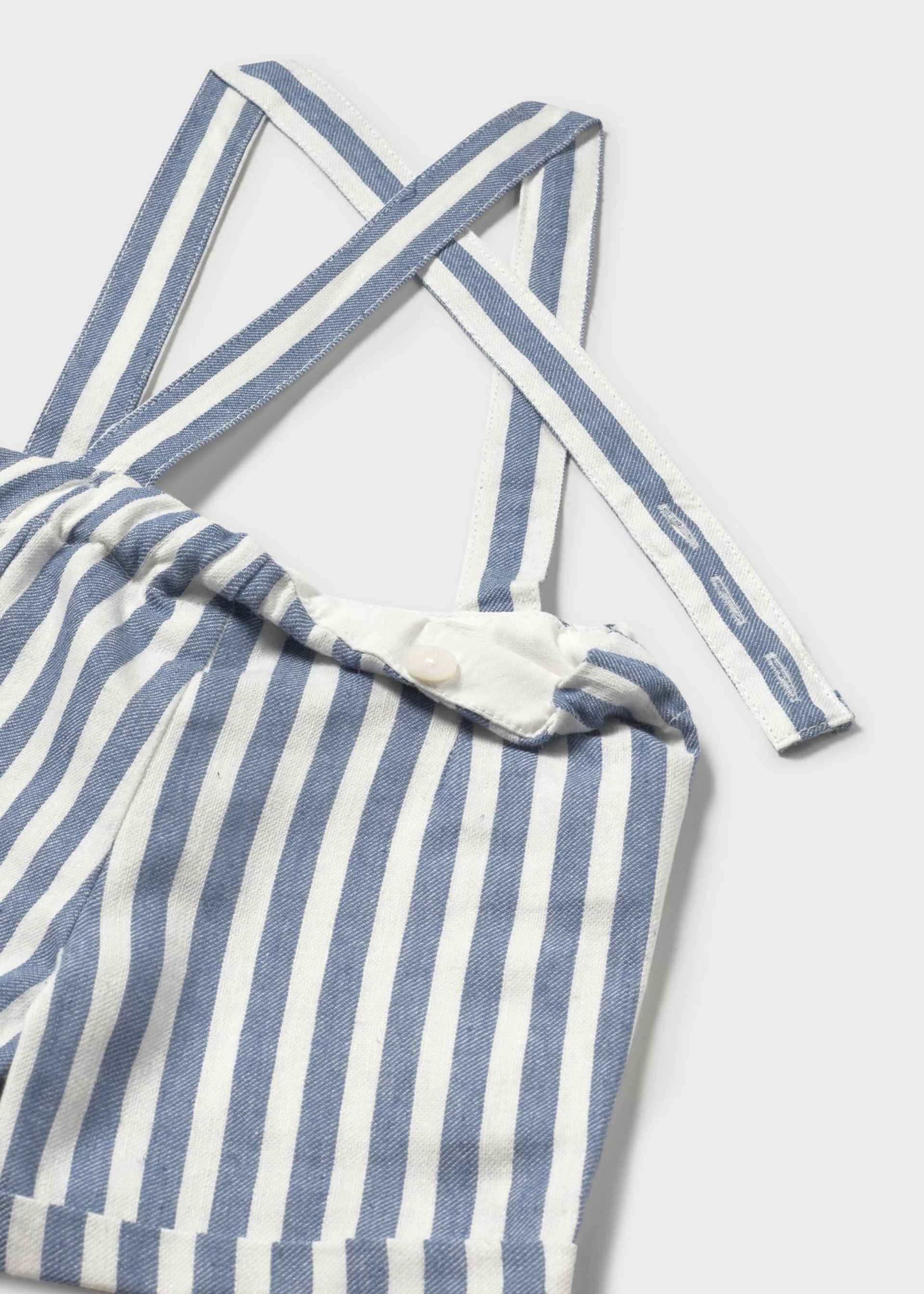 Ensemble bermuda et chemise avec nœud papillon bébé Ensemble bermuda et chemise avec nœud papillon bébé