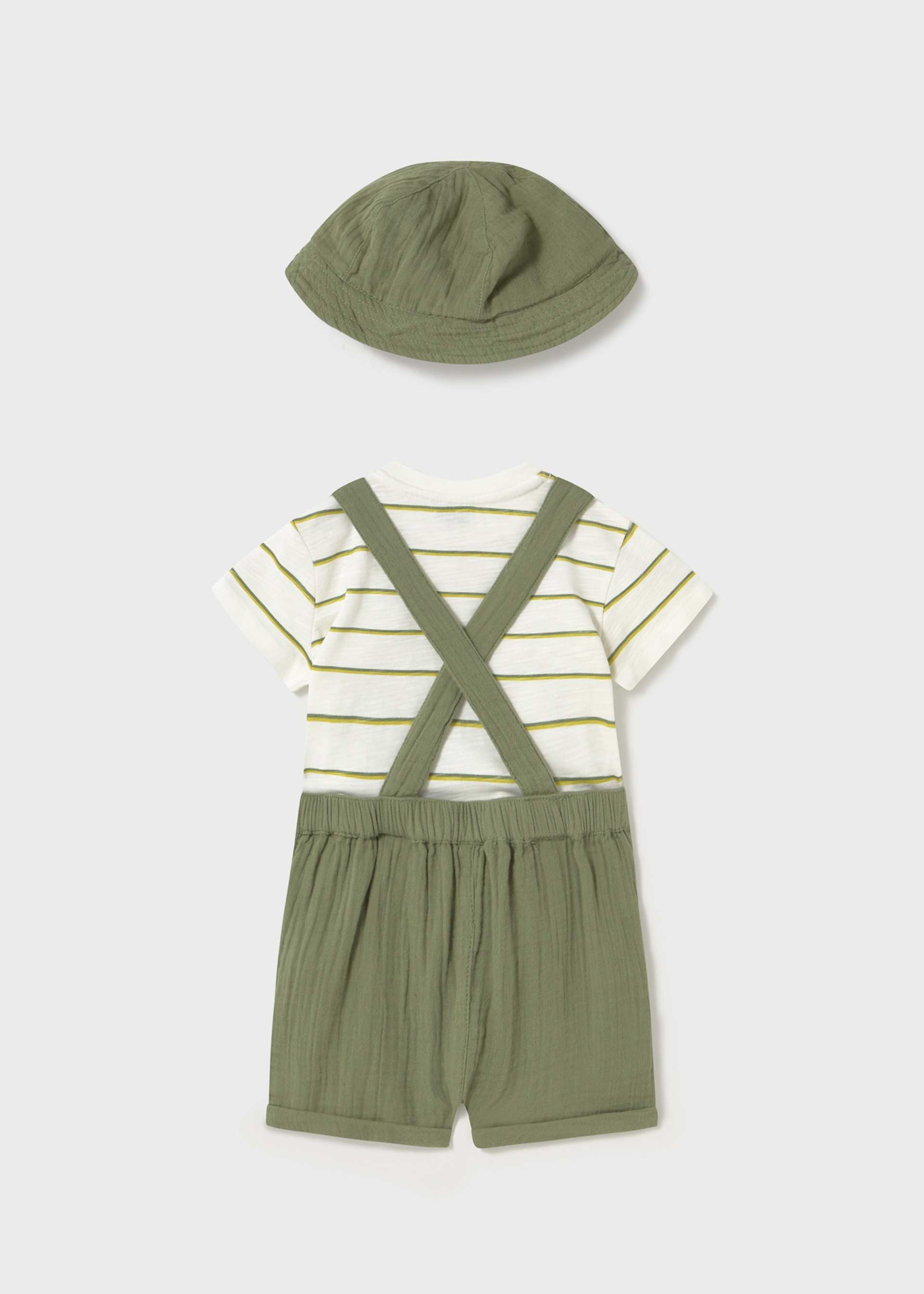 Conjunto 3 piezas con gorro bebé Conjunto 3 piezas con gorro bebé