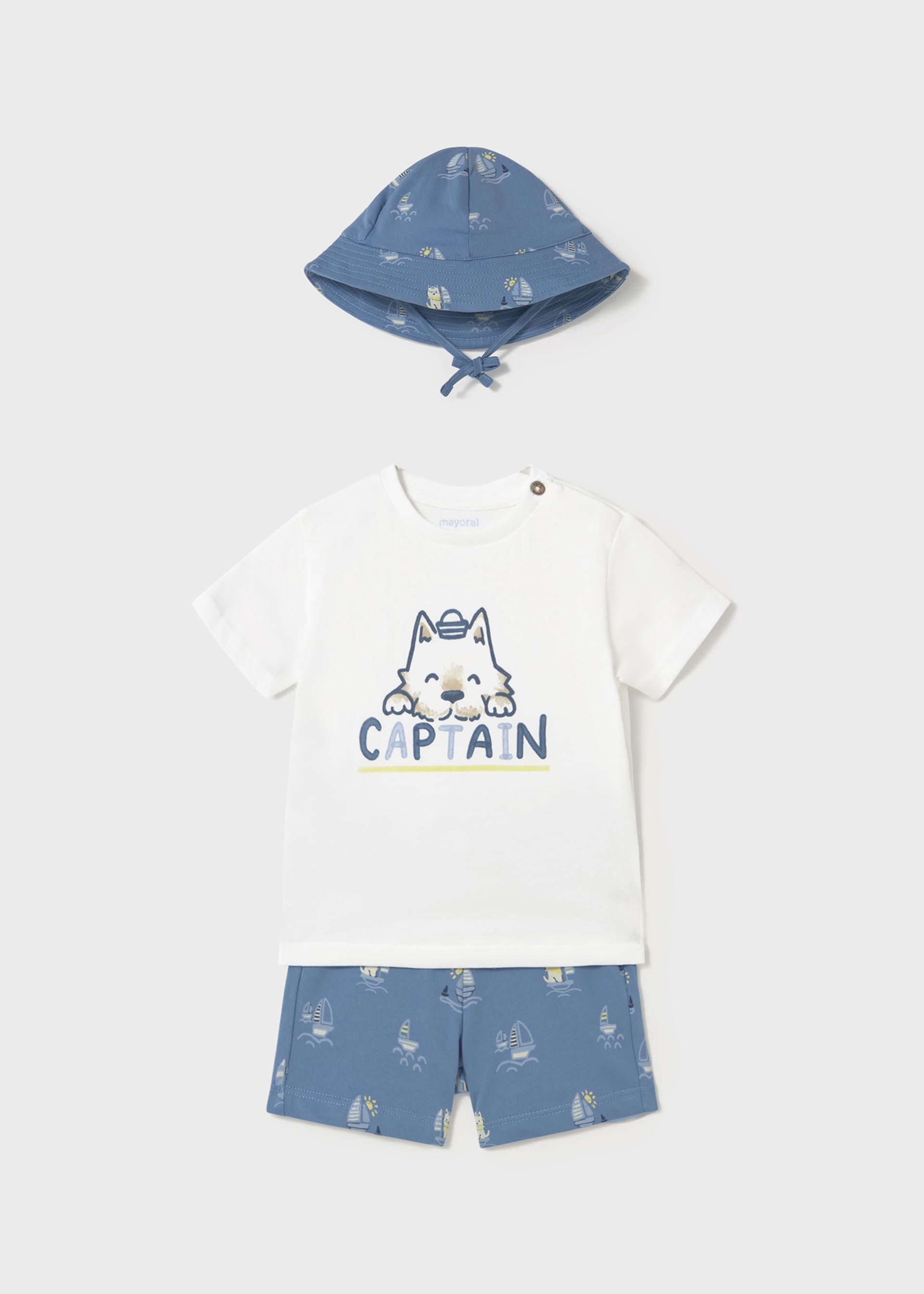 Baby 3 piece set with print hat