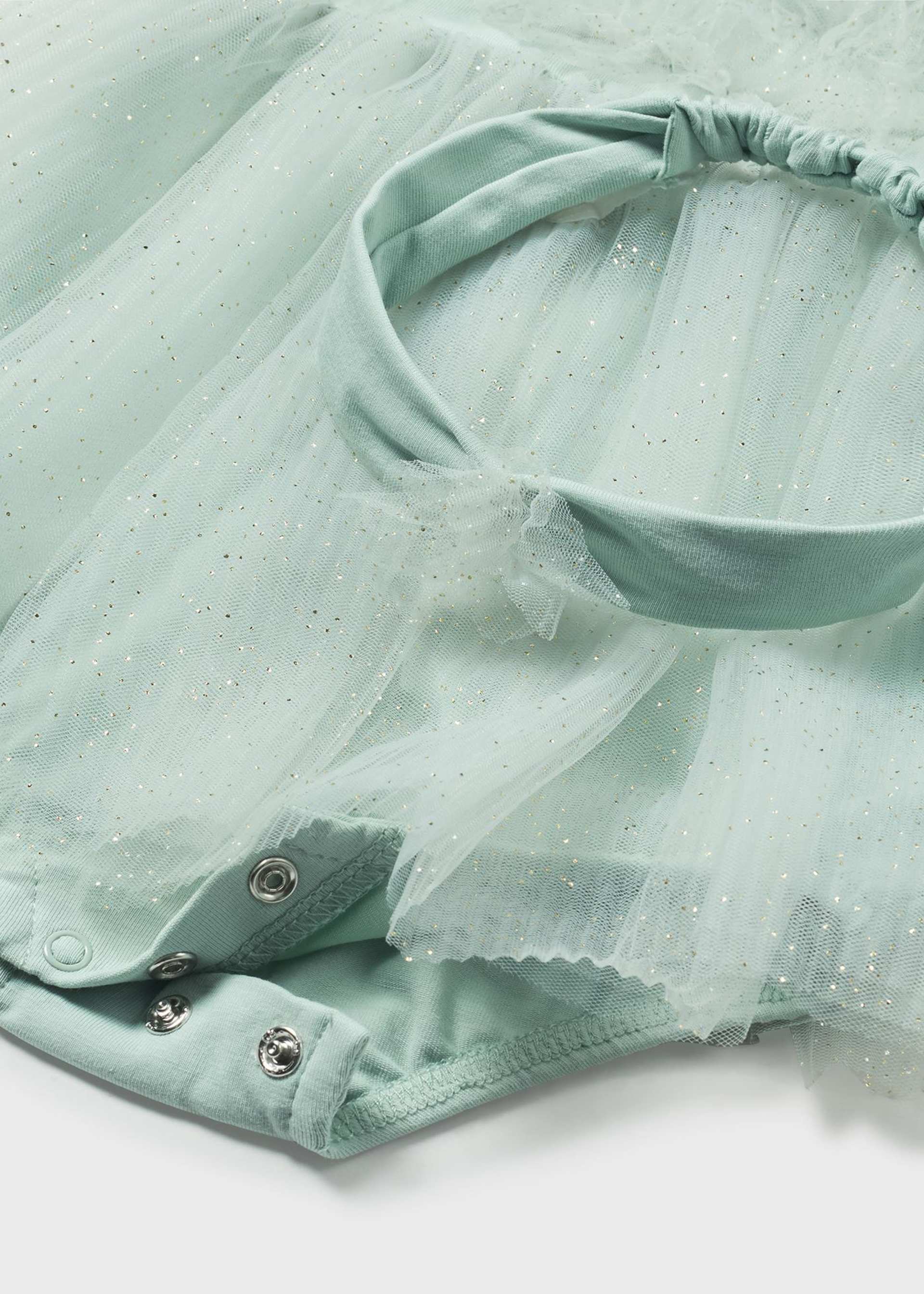 Barboteuse avec serre-tête en tulle nouveau-né Barboteuse avec serre-tête en tulle nouveau-né