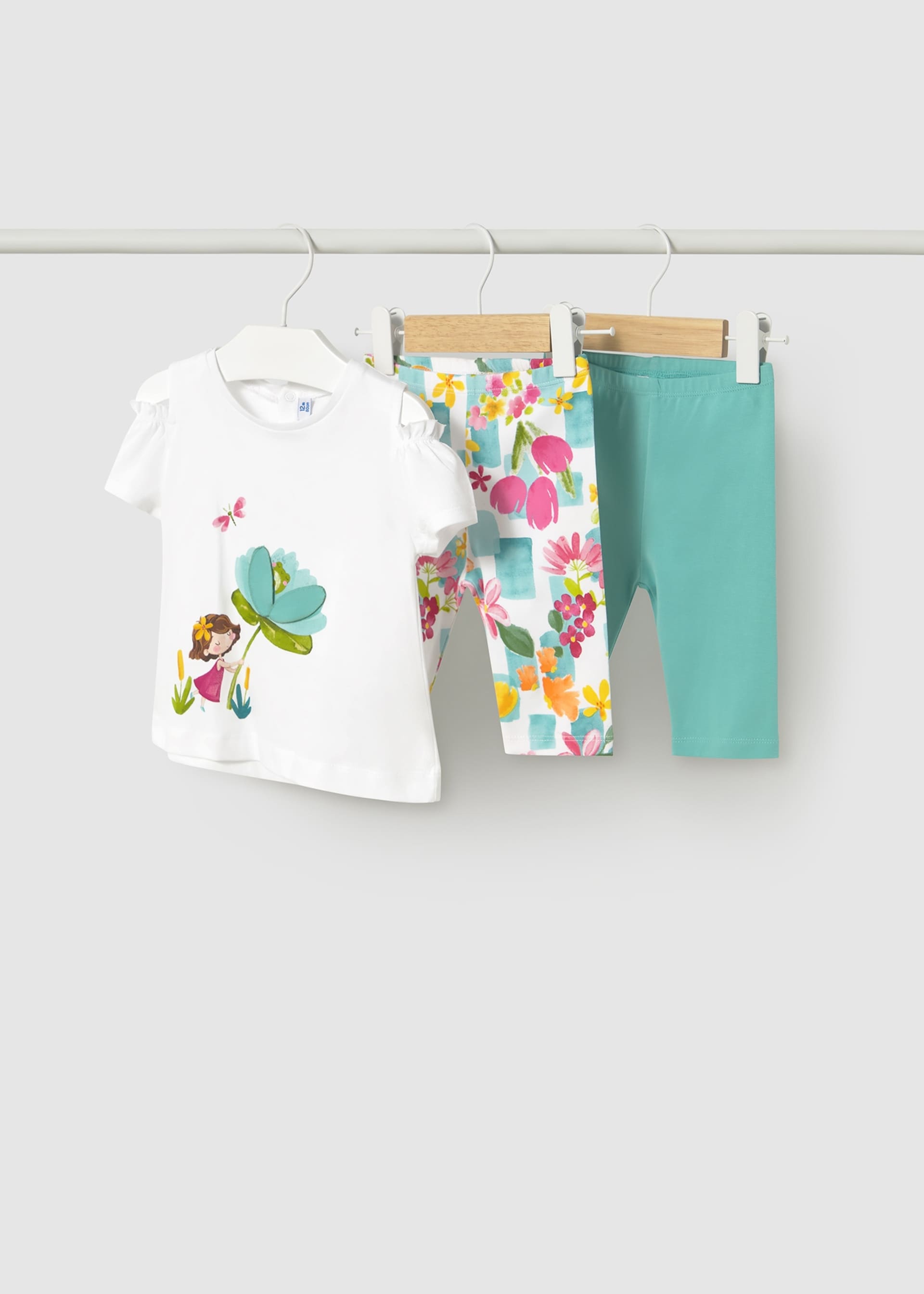 Комплект от 3 части за бебе