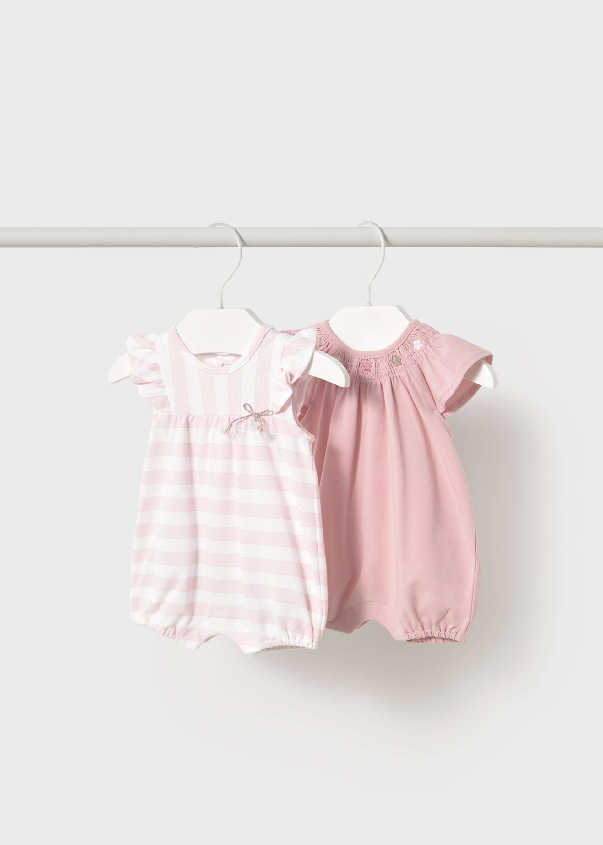 Newborn girl set of 2 rompers Newborn girl set of 2 rompers