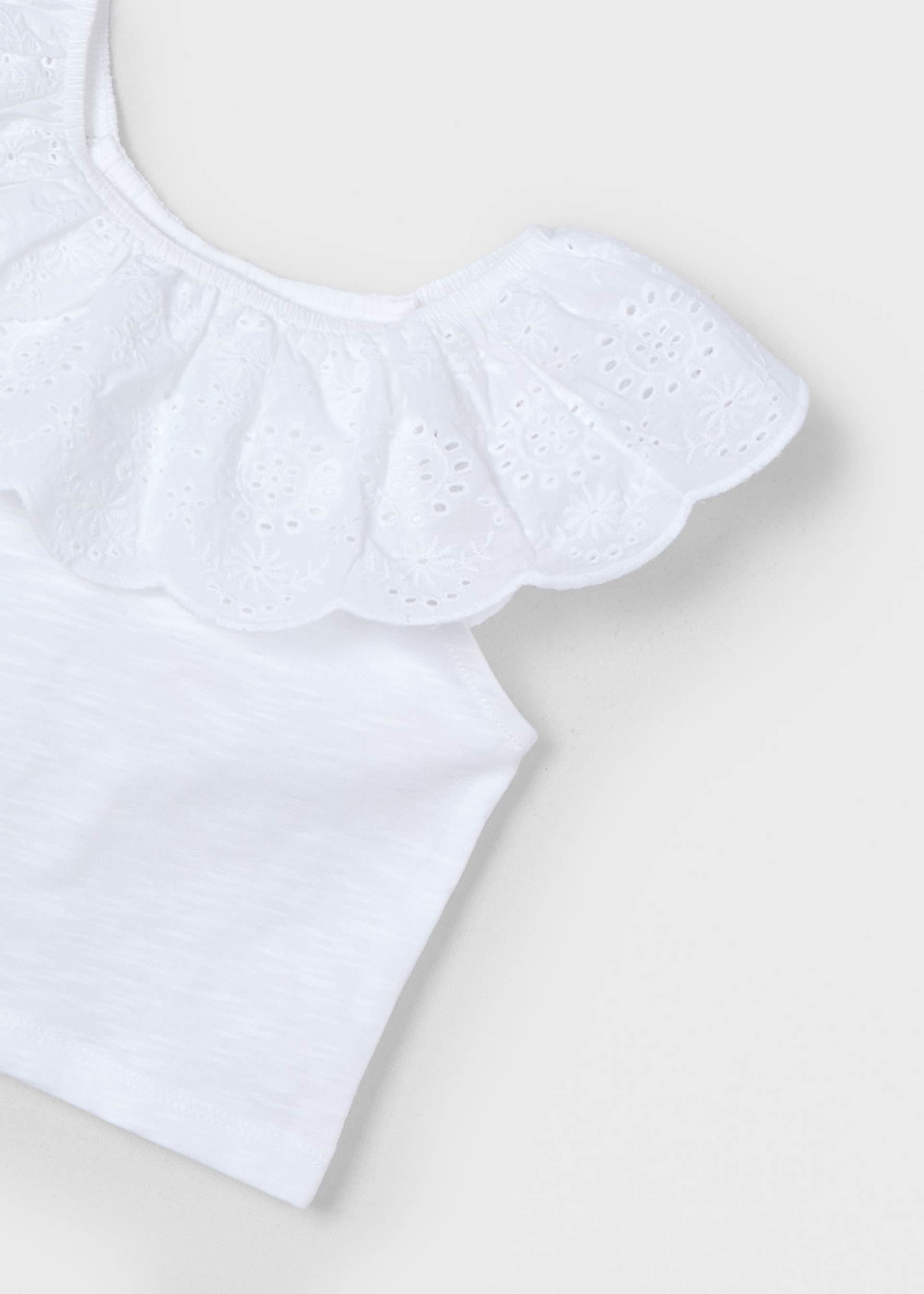 T-shirt à volants ajourés fille