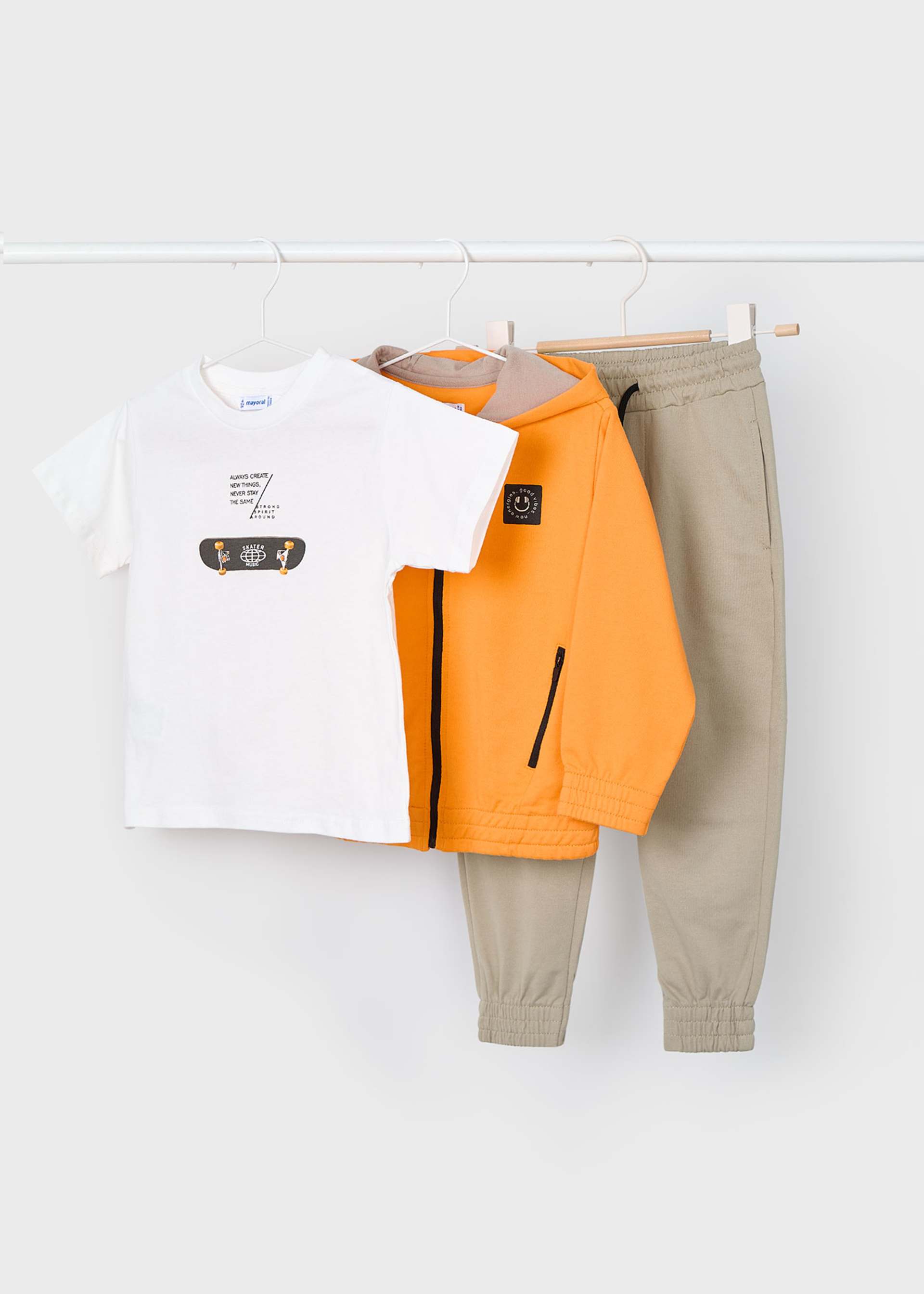 Jogginganzug mit T-Shirt Skateboard Jungen