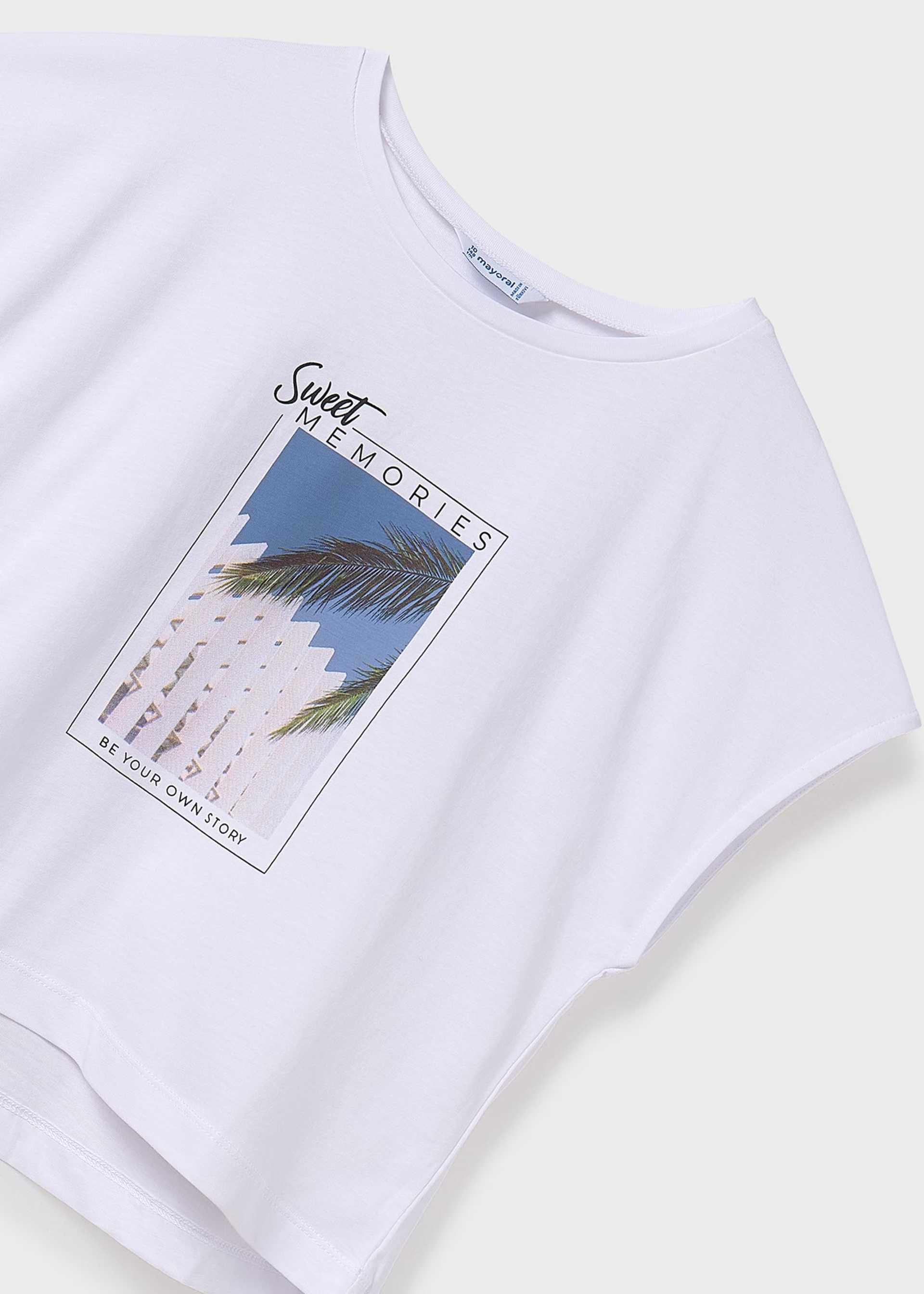 Playera gráfica chica