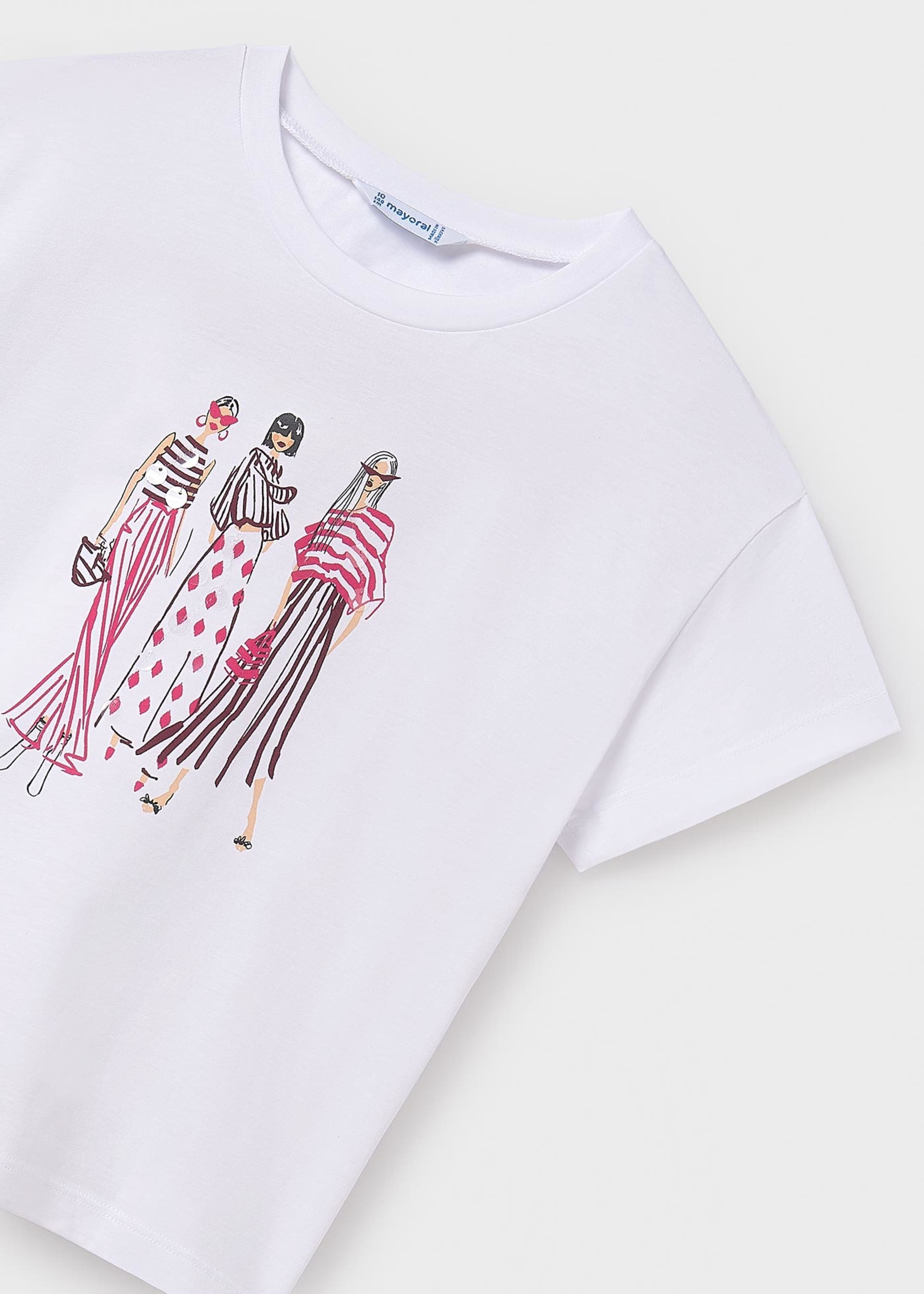 Playera gráfica espalda cruzada chica