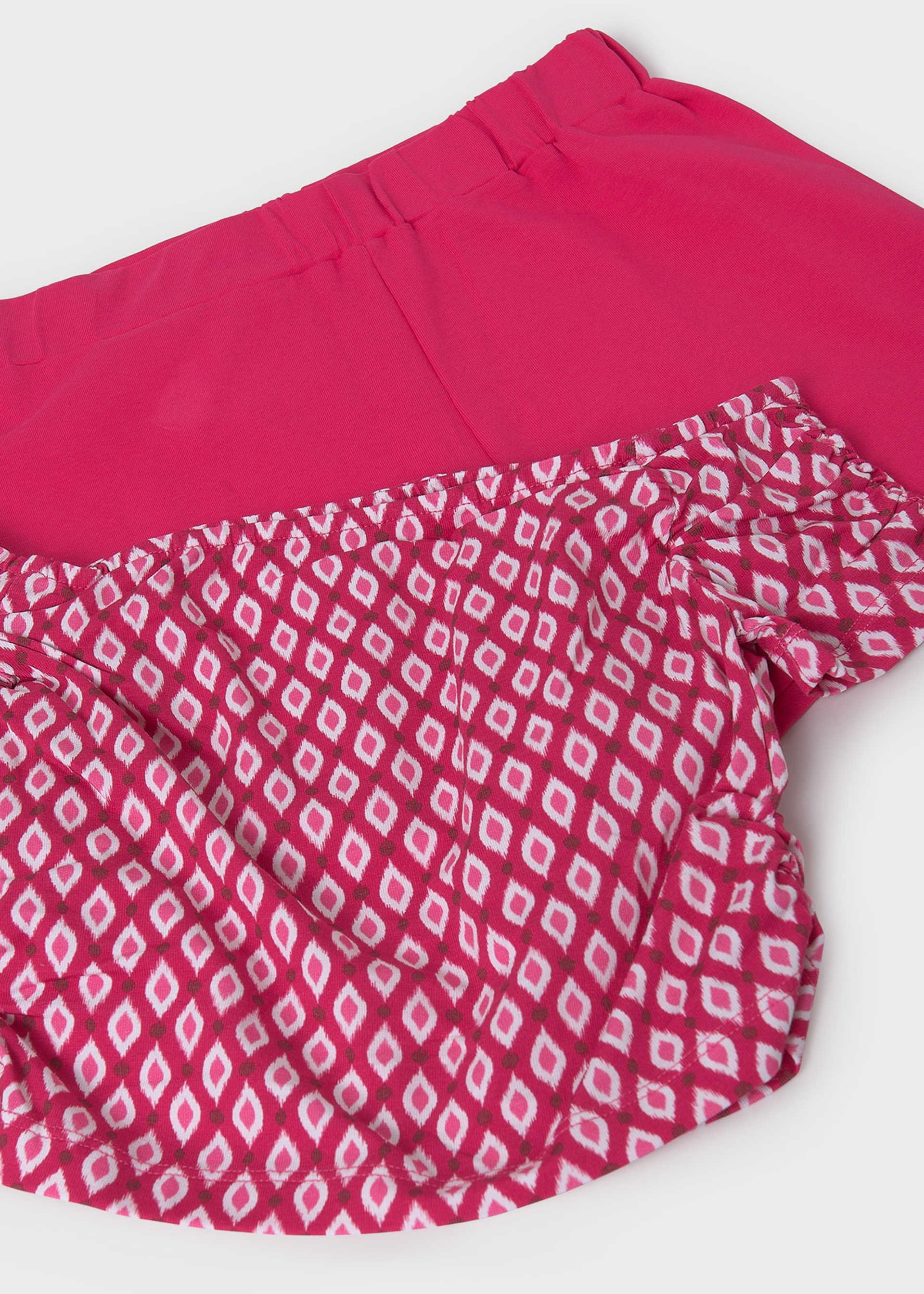 Conjunto pantalón corto y top chica