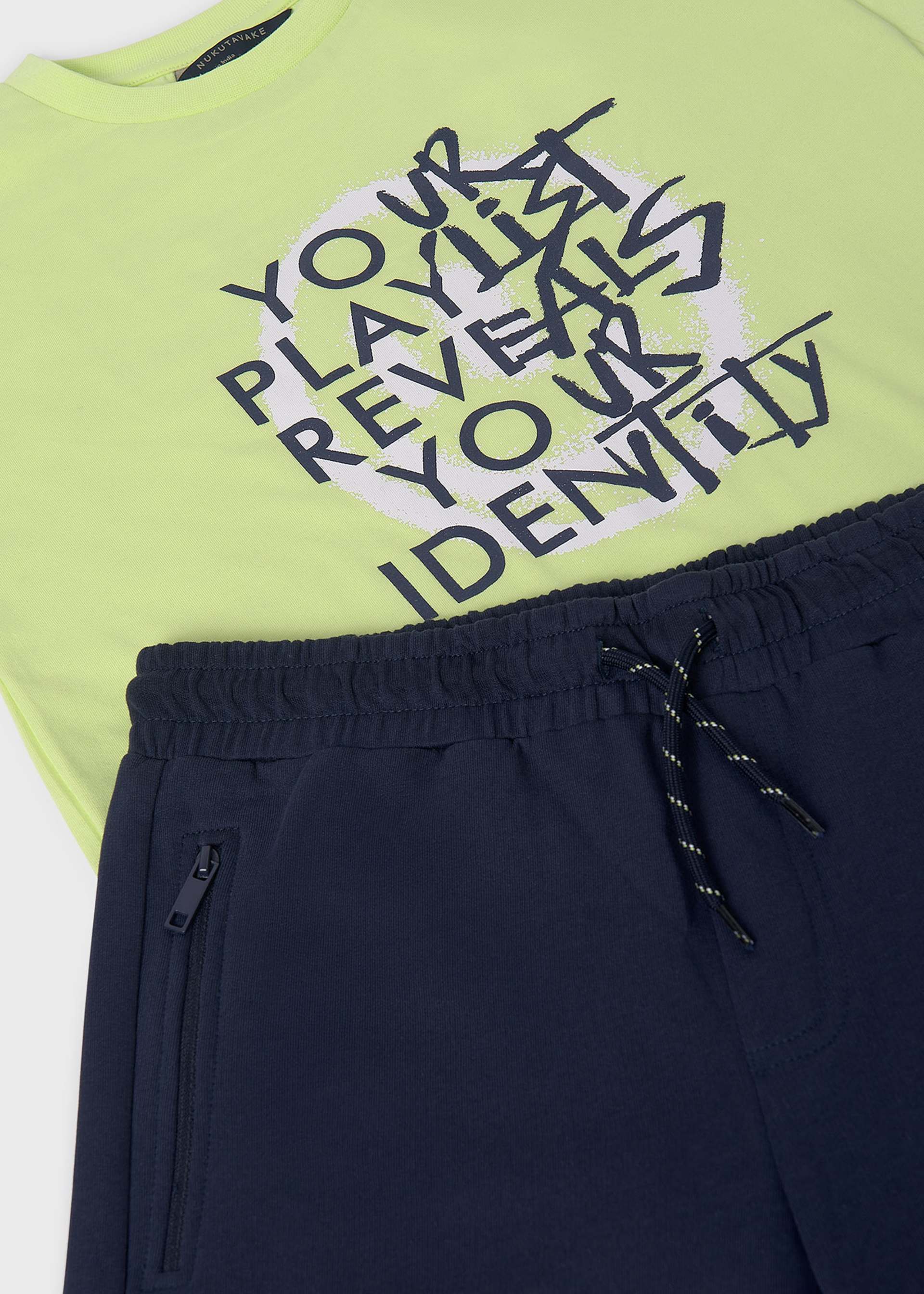 T-Shirt Nieten Teenager Mädchen