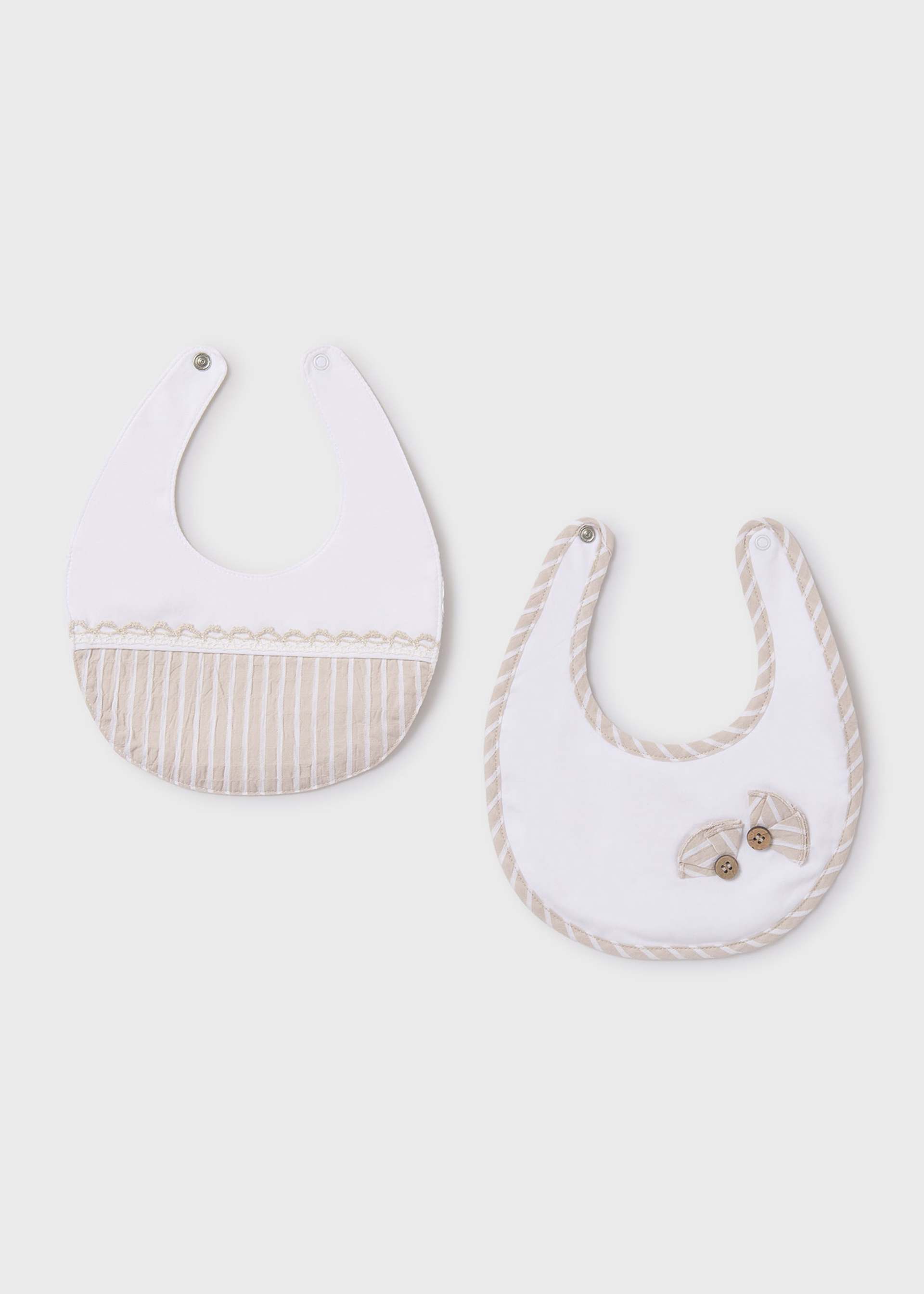 Pack 2 babetes impermeáveis bebé Pack 2 babetes impermeáveis bebé