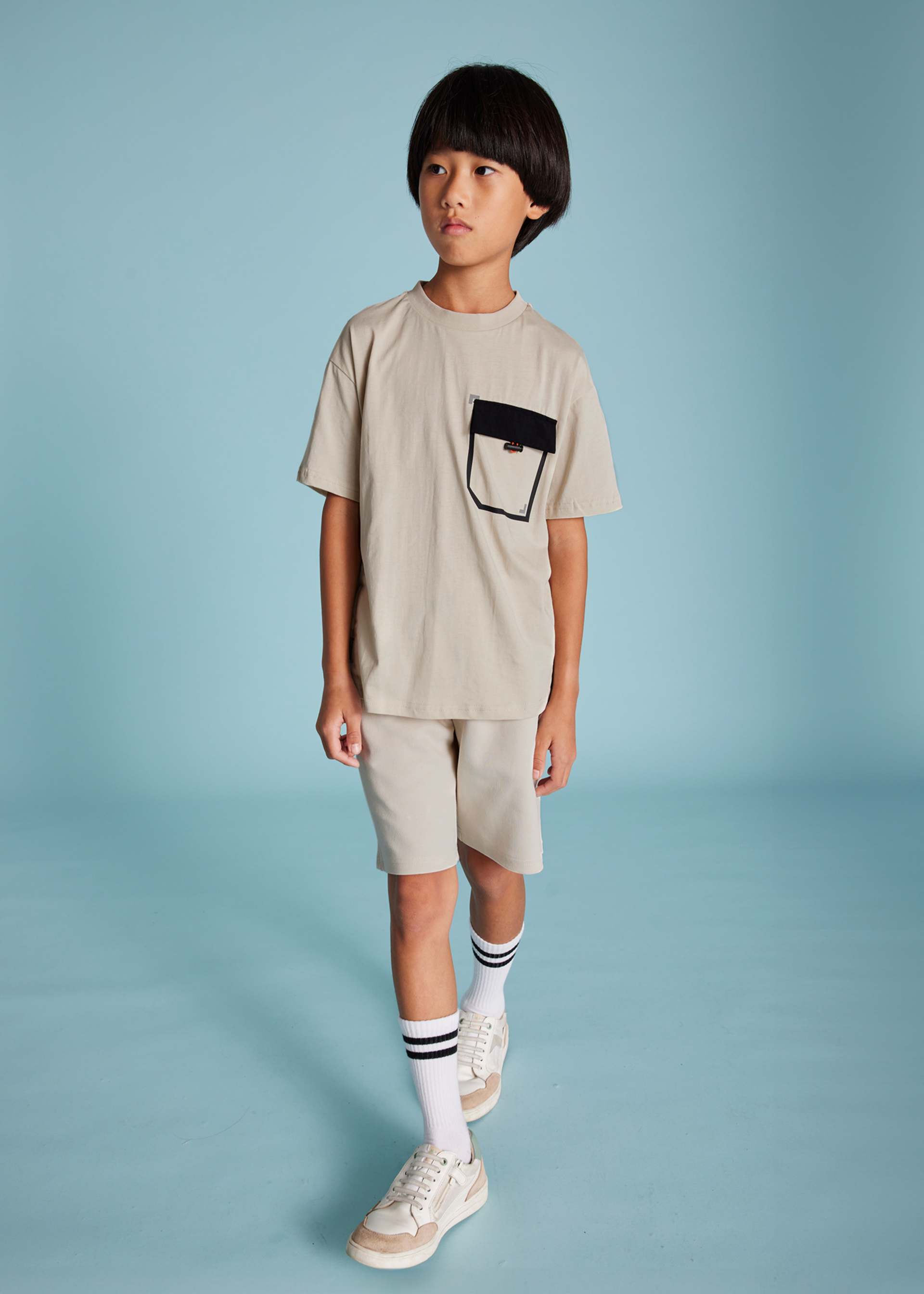 Boy contrast pocket t-shirt Boy contrast pocket t-shirt