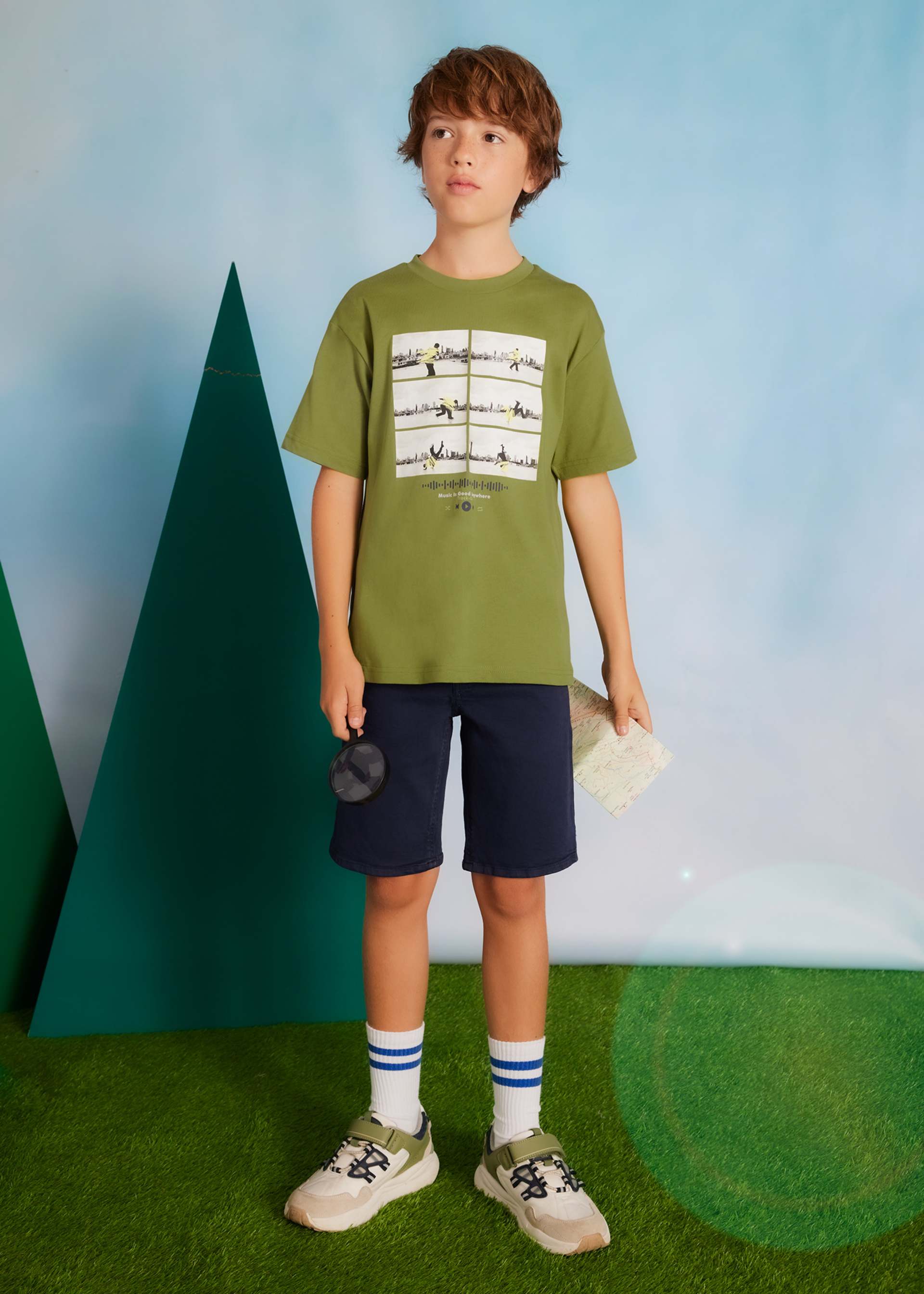 Boy print t-shirt Boy print t-shirt