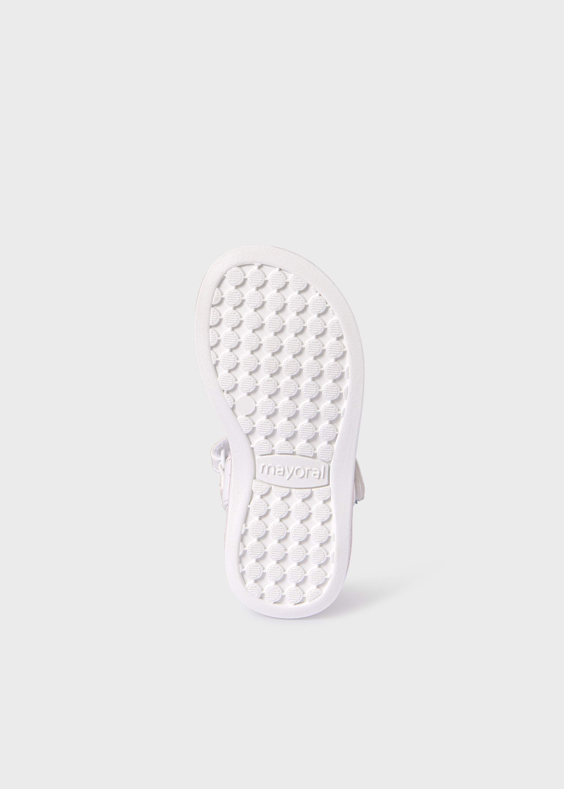 Sandales feuilles semelle intérieure en cuir durable  bébé