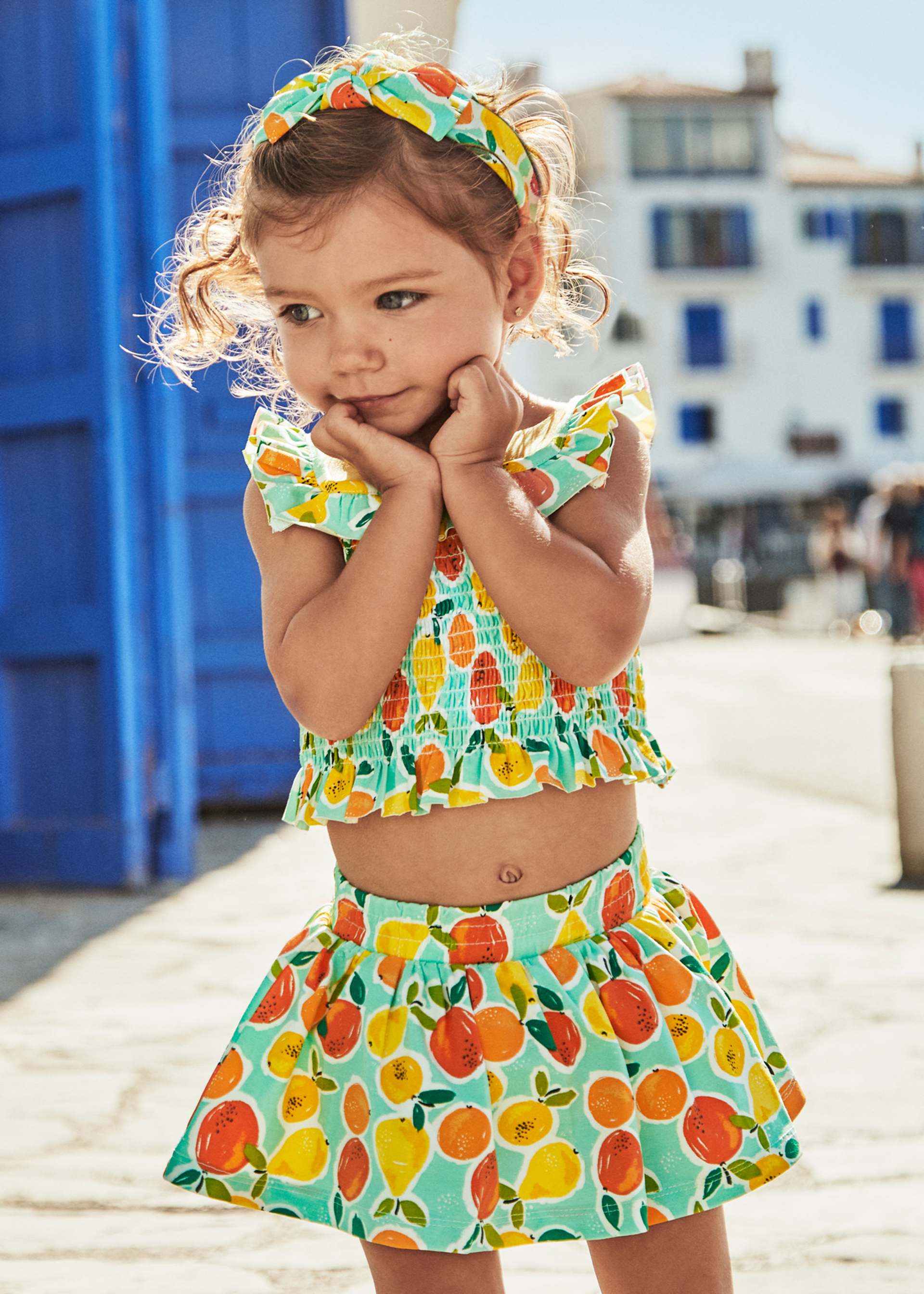 Komplet niemowlęcy 3-częściowy we wzory z opaską Komplet niemowlęcy 3-częściowy we wzory z opaską