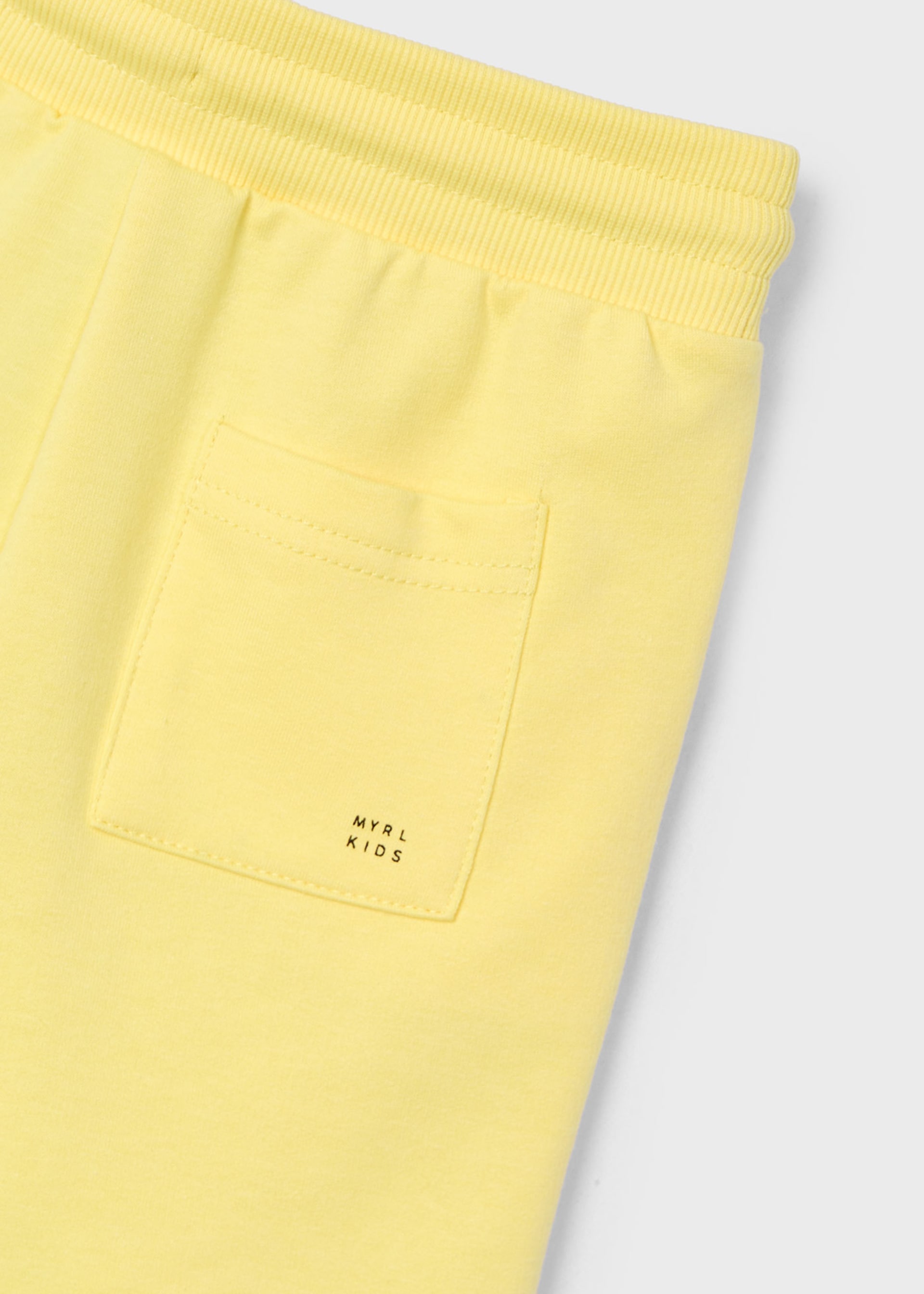 Boy basic sporty shorts