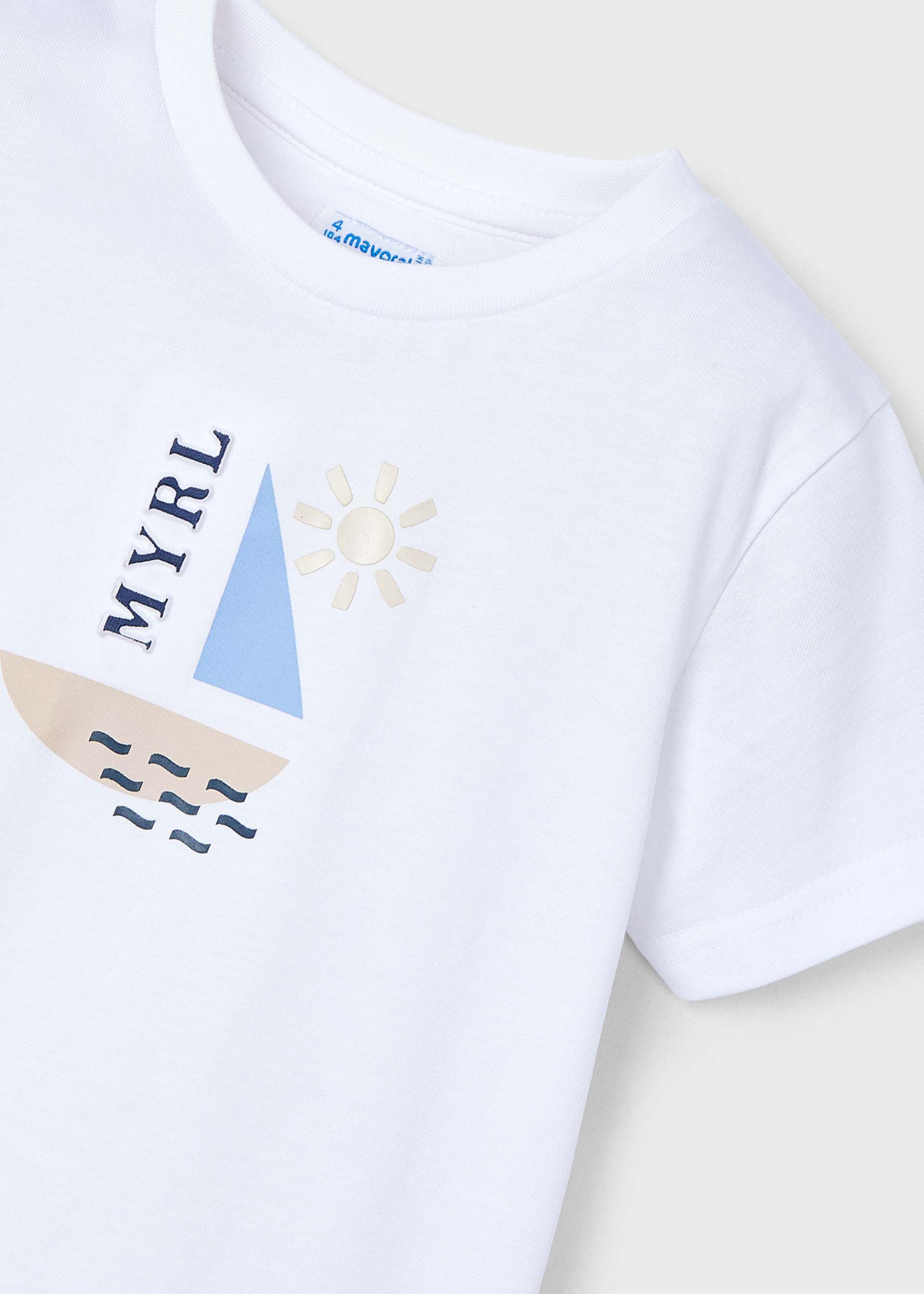 Camiseta relieve niño