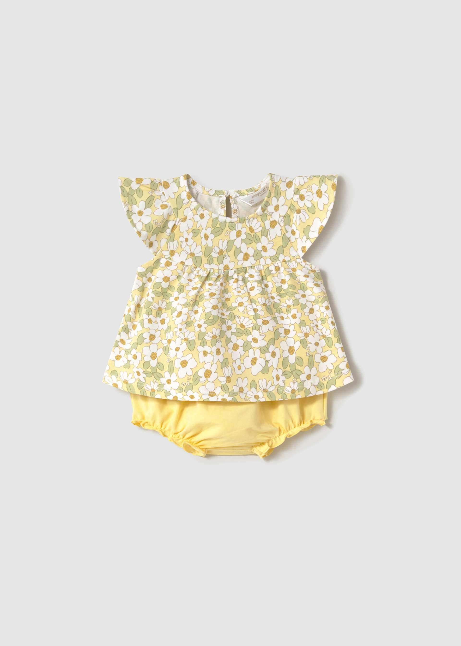 Newborn 4-Piece Print Set Newborn 4-Piece Print Set