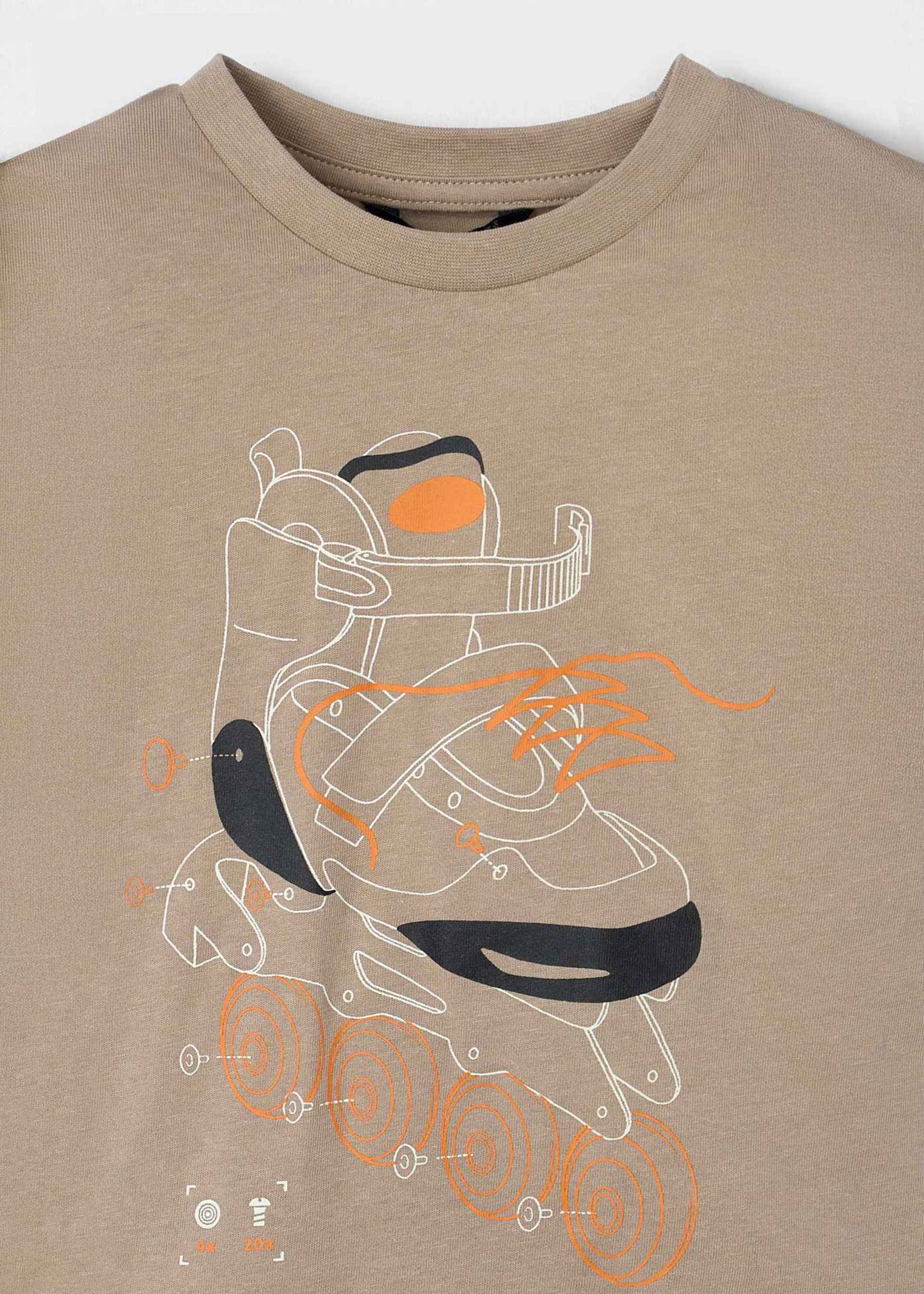 Camiseta patín brillante en la oscuridad niño