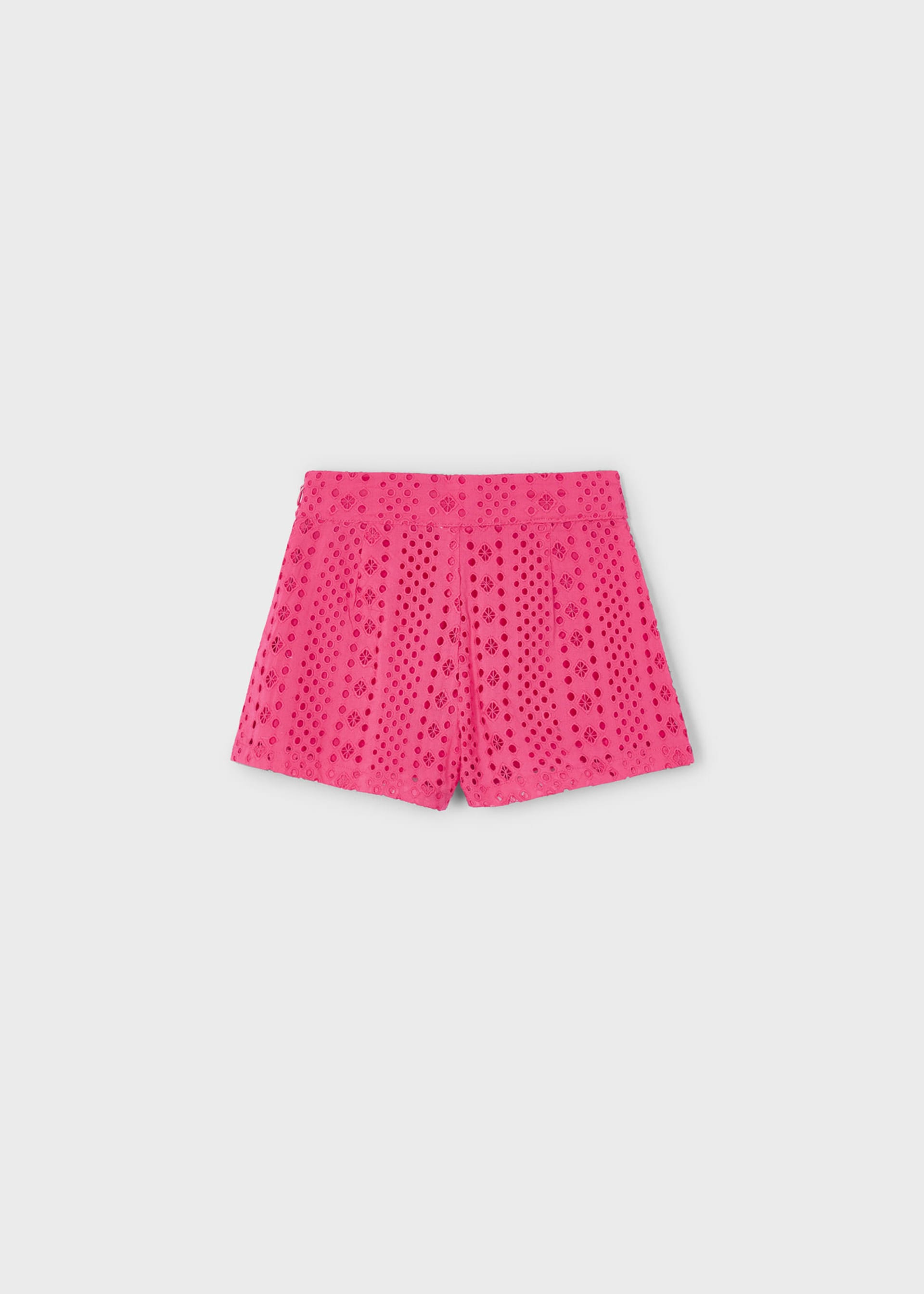 Girl openwork shorts