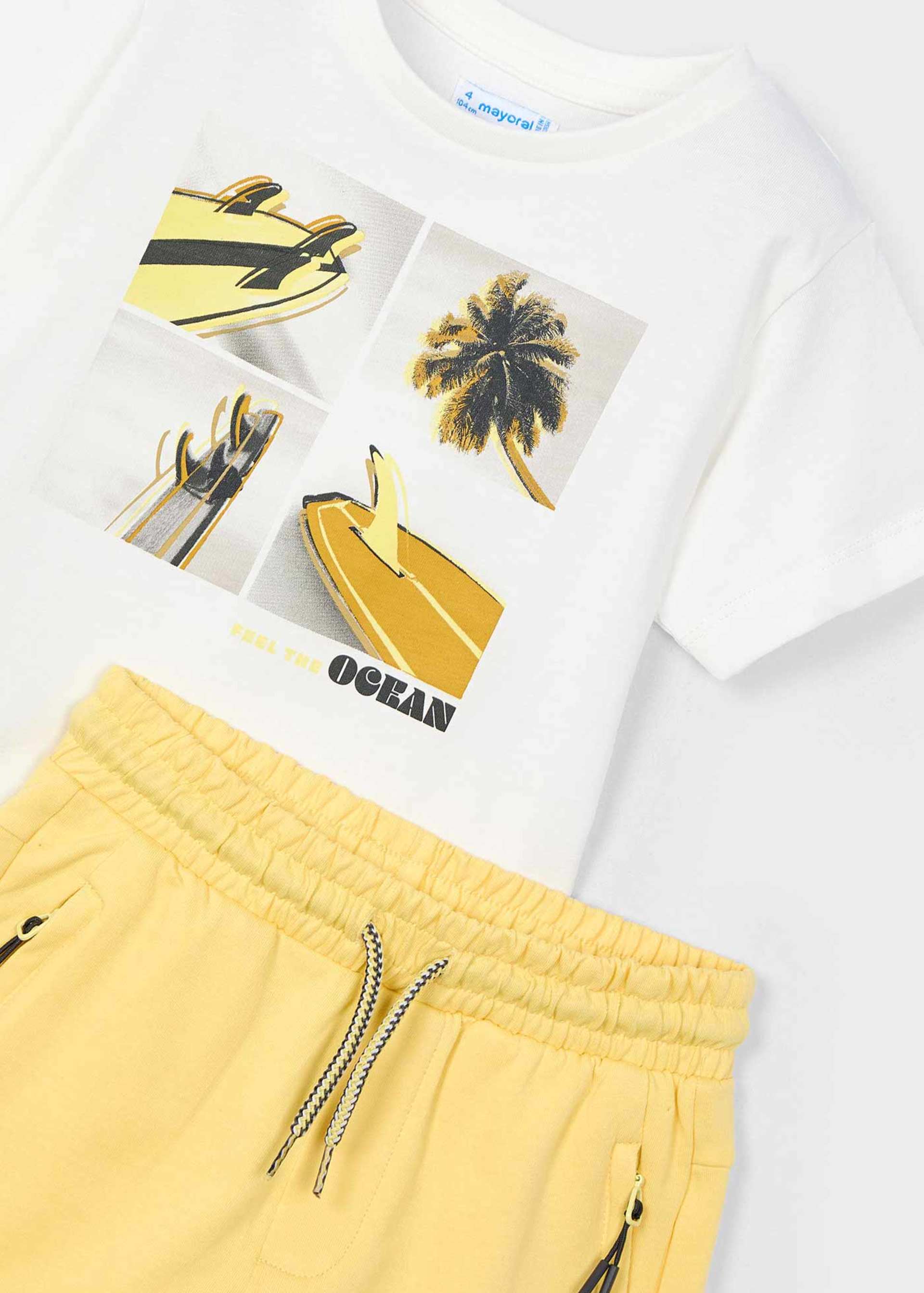 Boy surf print shorts and t-shirt set Boy surf print shorts and t-shirt set