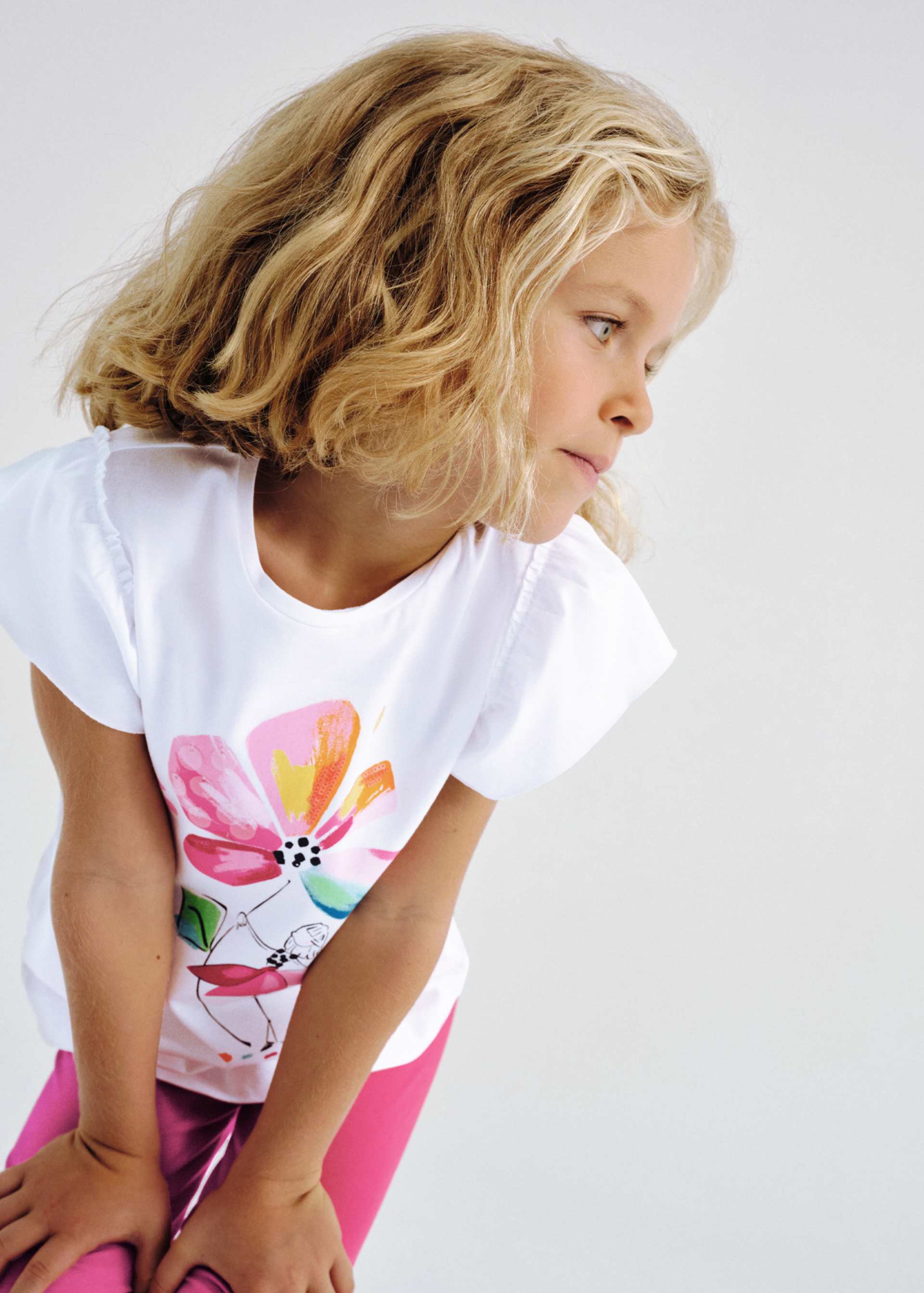 Girl Leggings and Flower T-Shirt Set Girl Leggings and Flower T-Shirt Set