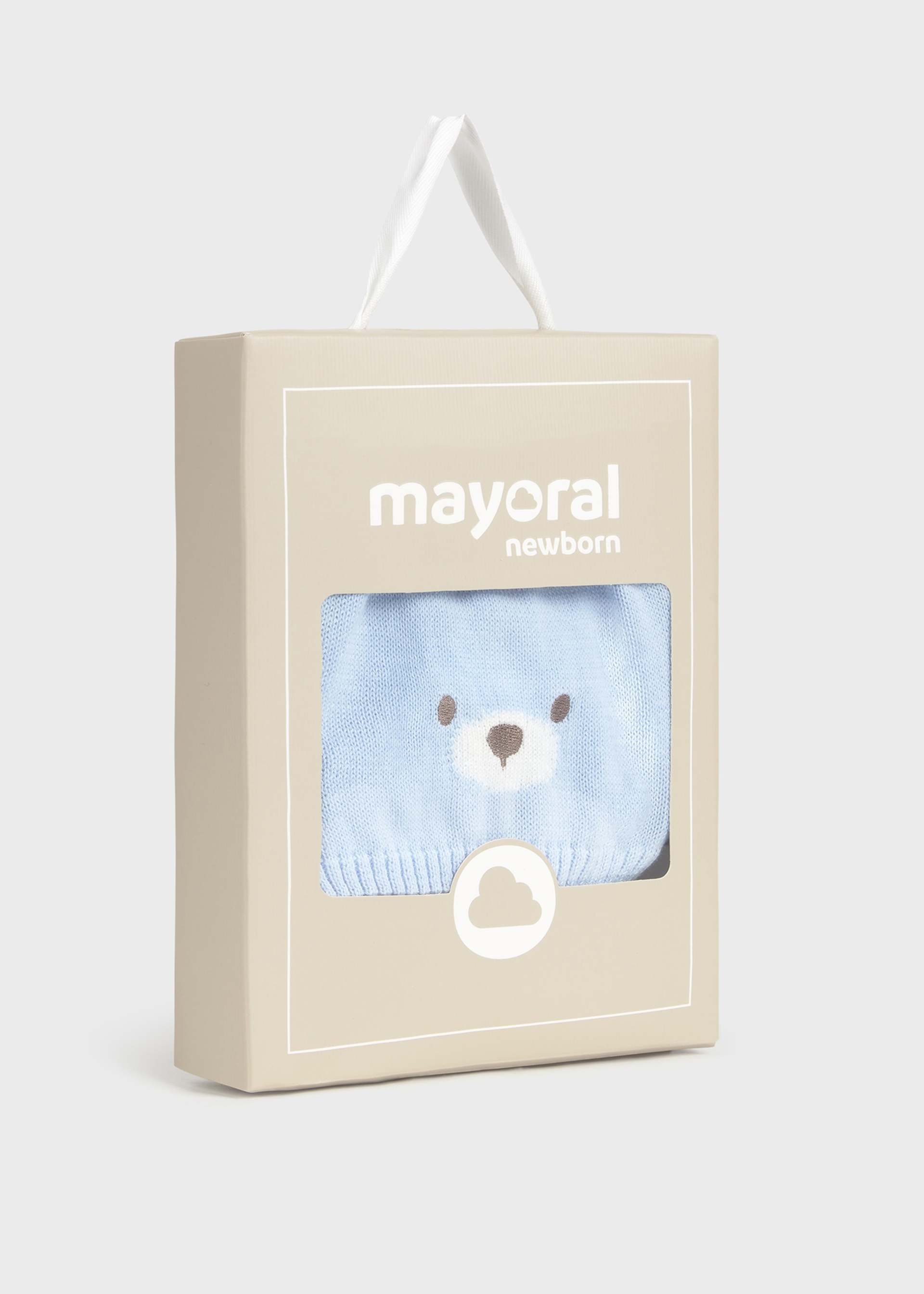 Newborn boy animal hat and socks set Newborn boy animal hat and socks set