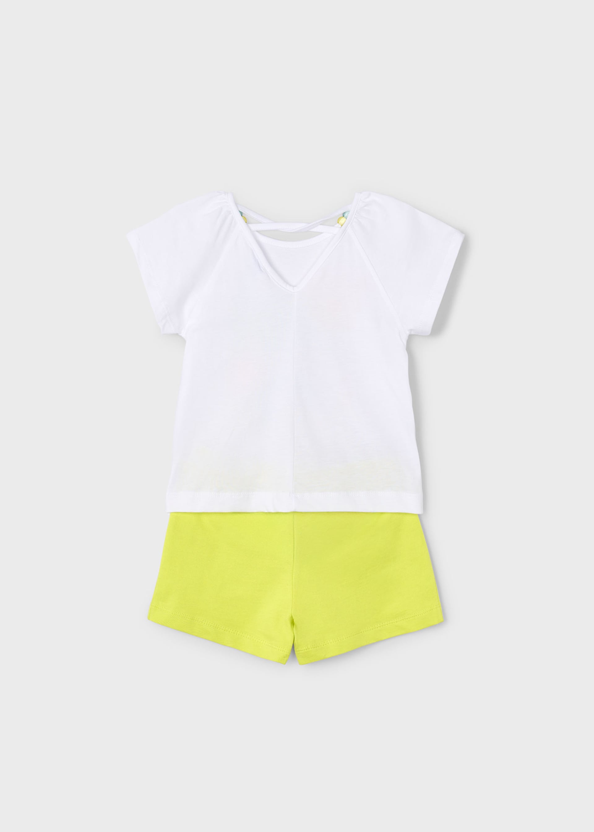 Conjunto pantalón corto y camiseta estampado niña