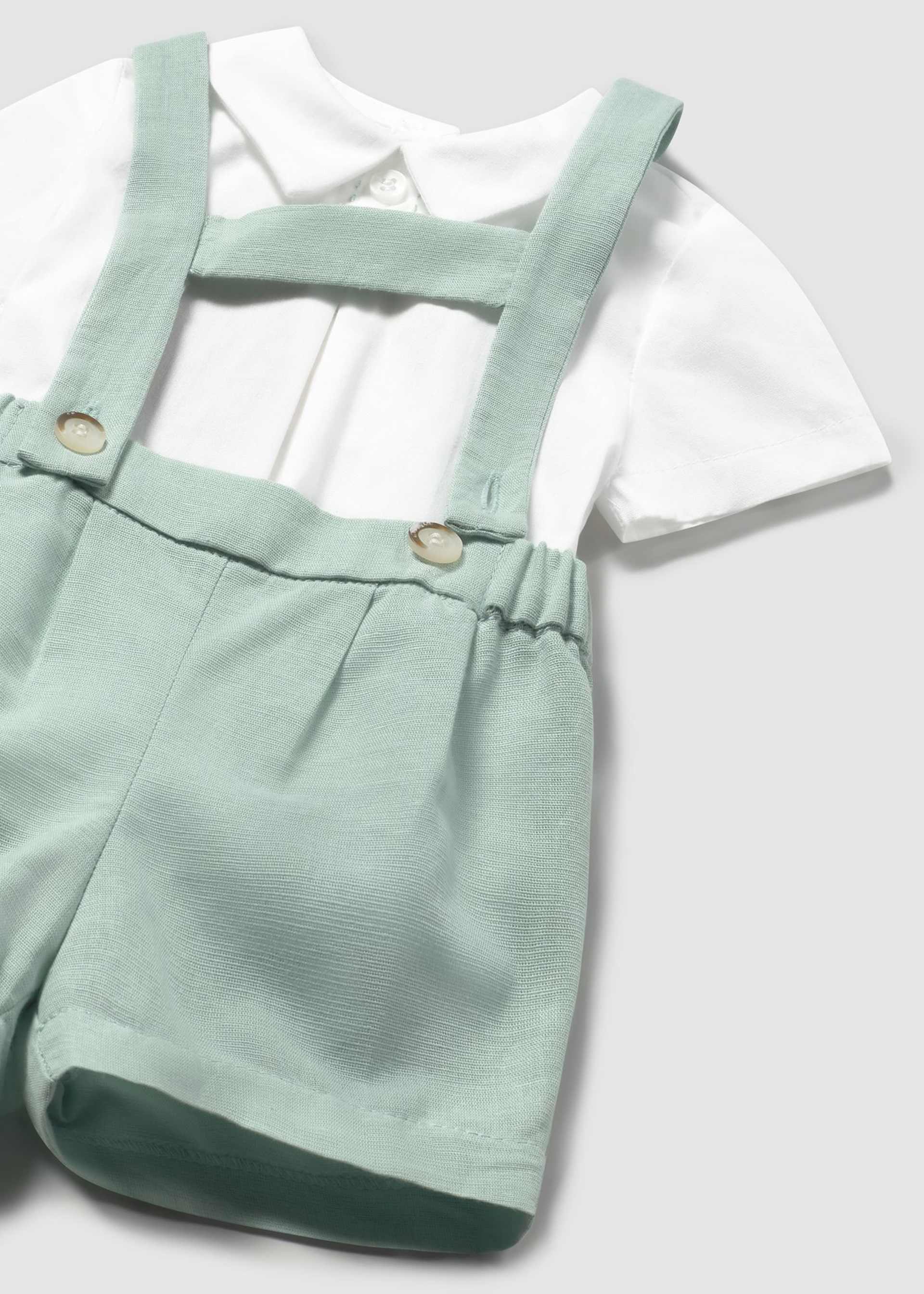 Ensemble short à bretelles et chemise nouveau-né