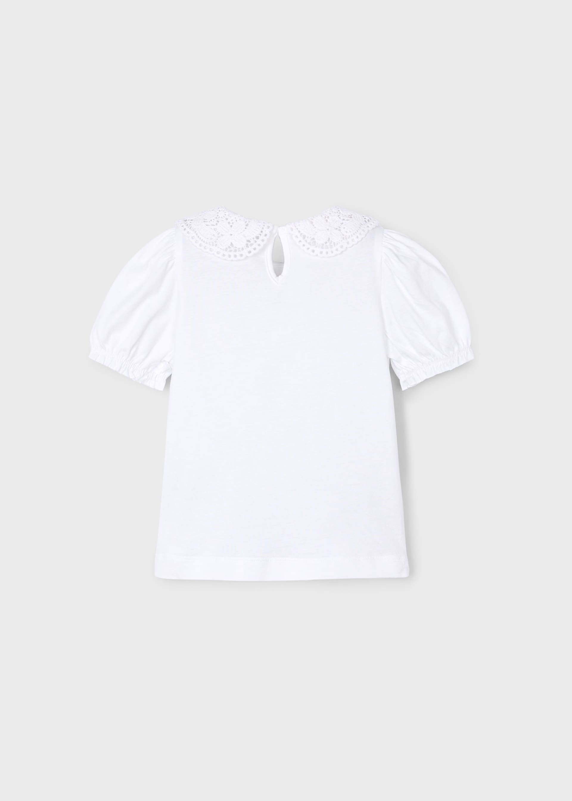 Girl Crochet Collar T-Shirt Girl Crochet Collar T-Shirt