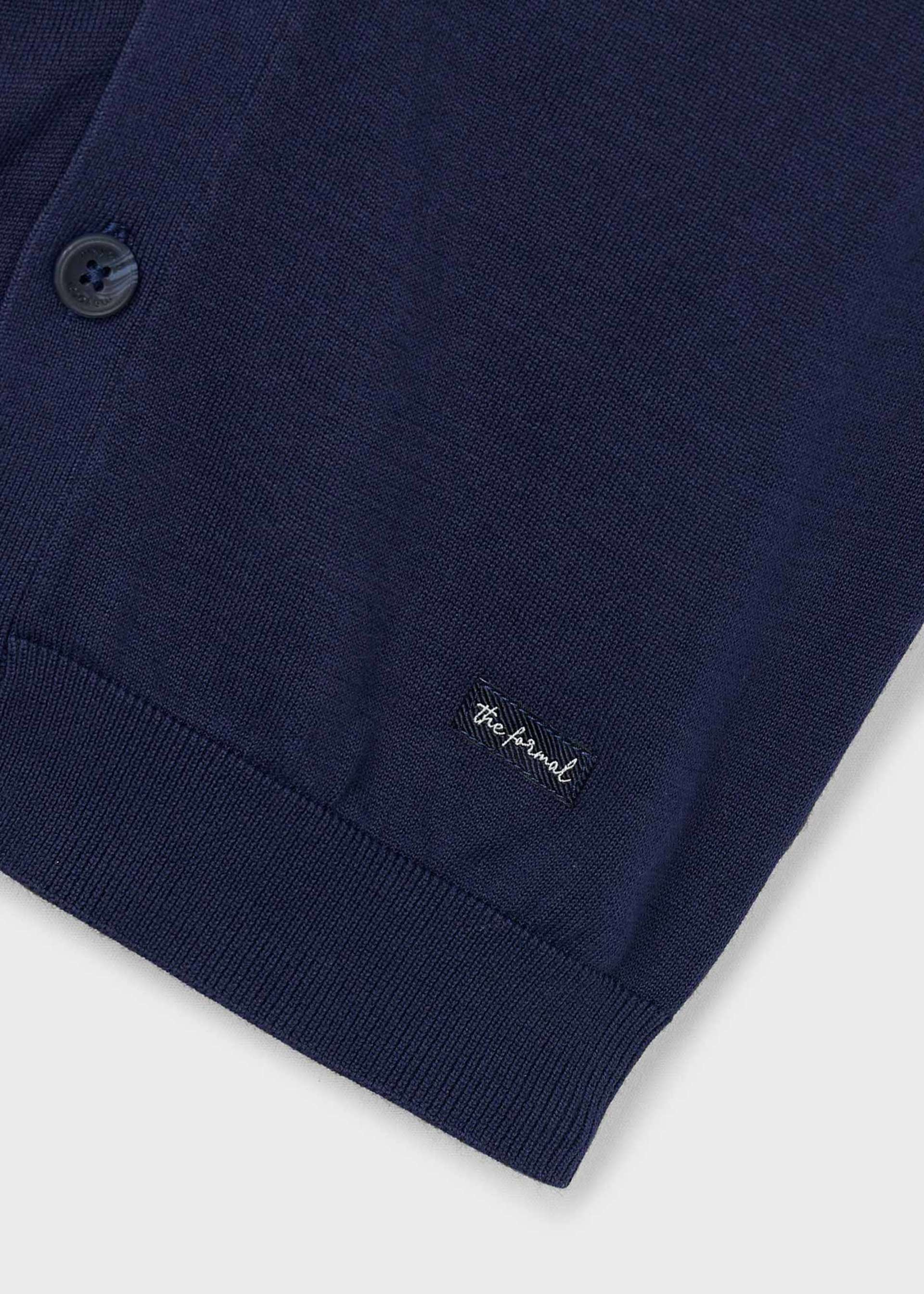 Трикотажен елек за момче