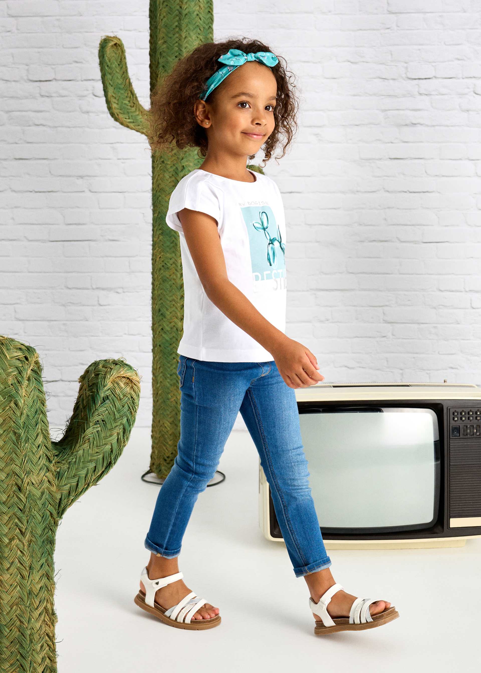 Girl basic skinny jeans Girl basic skinny jeans