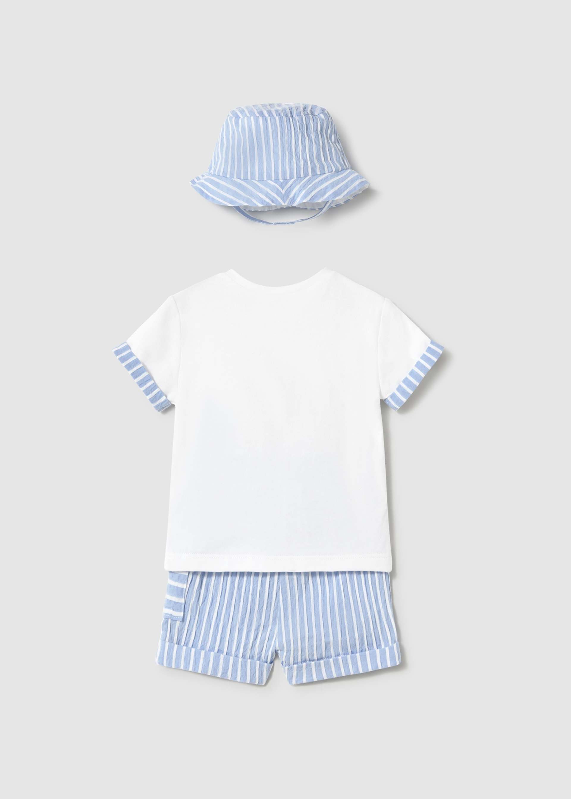 Newborn boy 3 piece set with hat Newborn boy 3 piece set with hat
