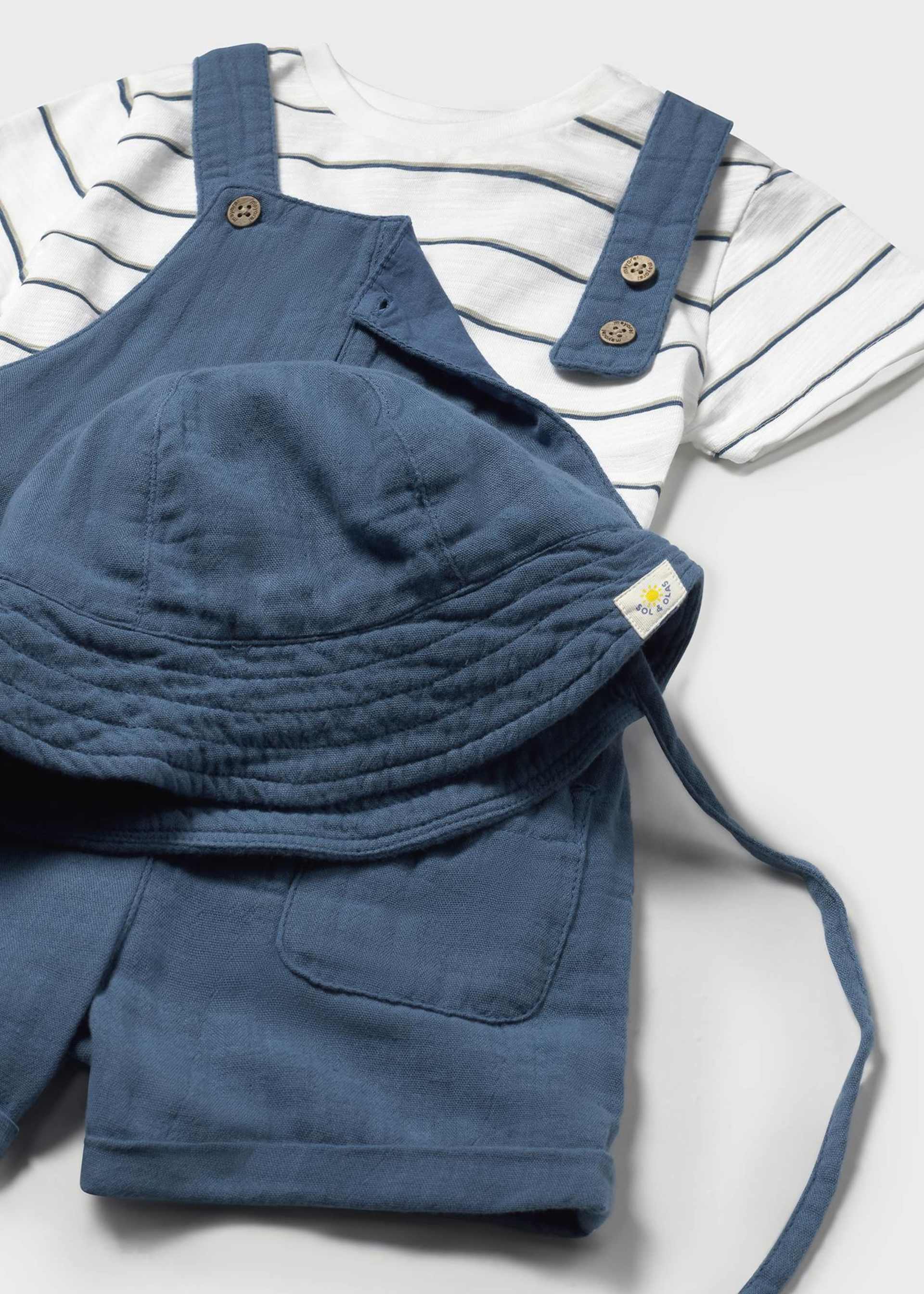 Ensemble 3 pièces avec chapeau bébé Ensemble 3 pièces avec chapeau bébé