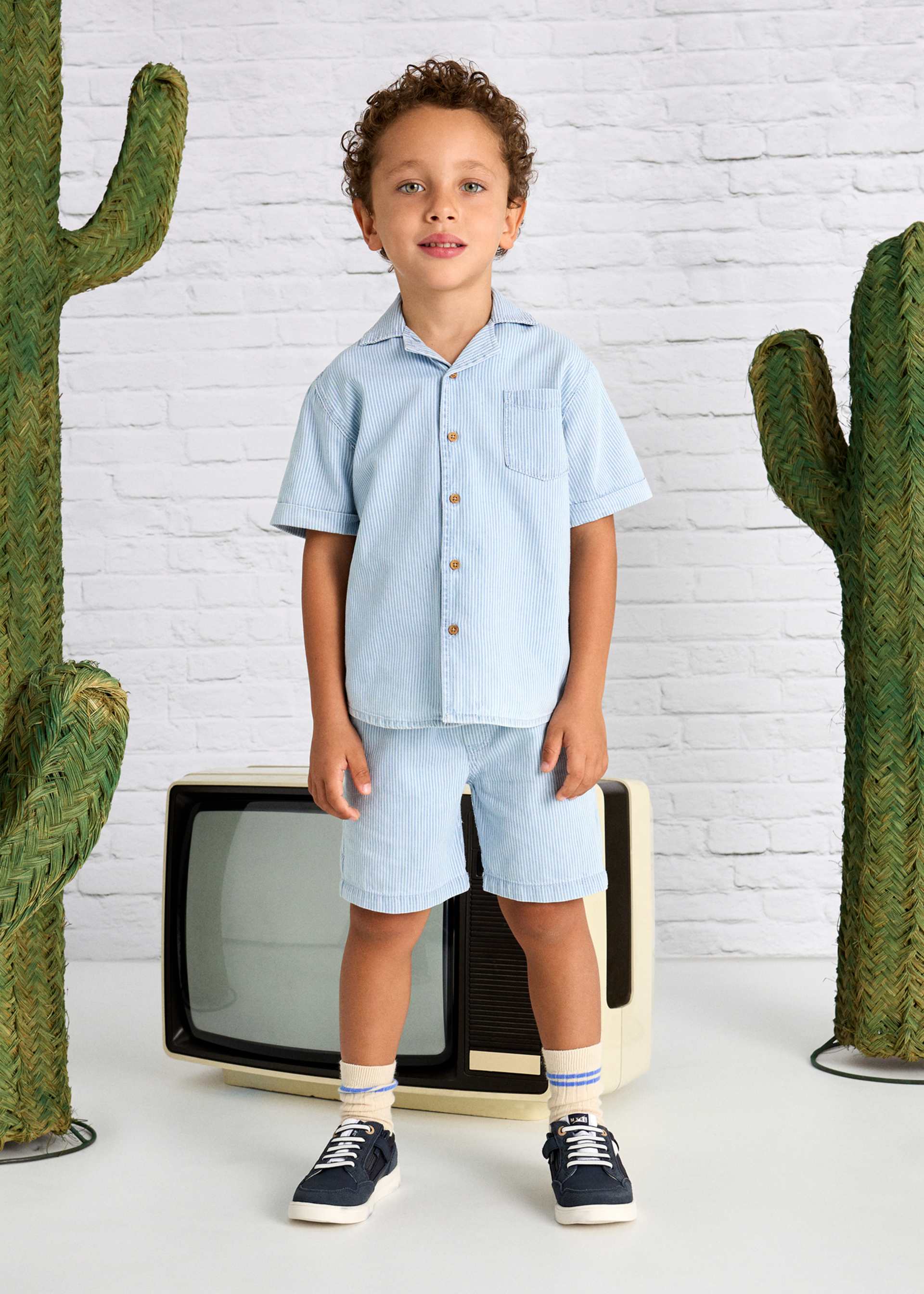 Boy casual denim shorts