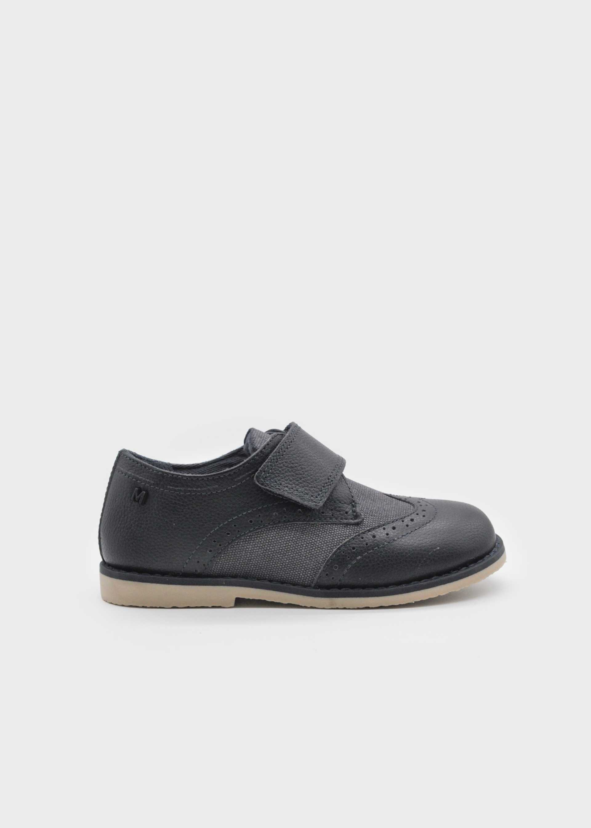 Boy leather velcro shoes Boy leather velcro shoes