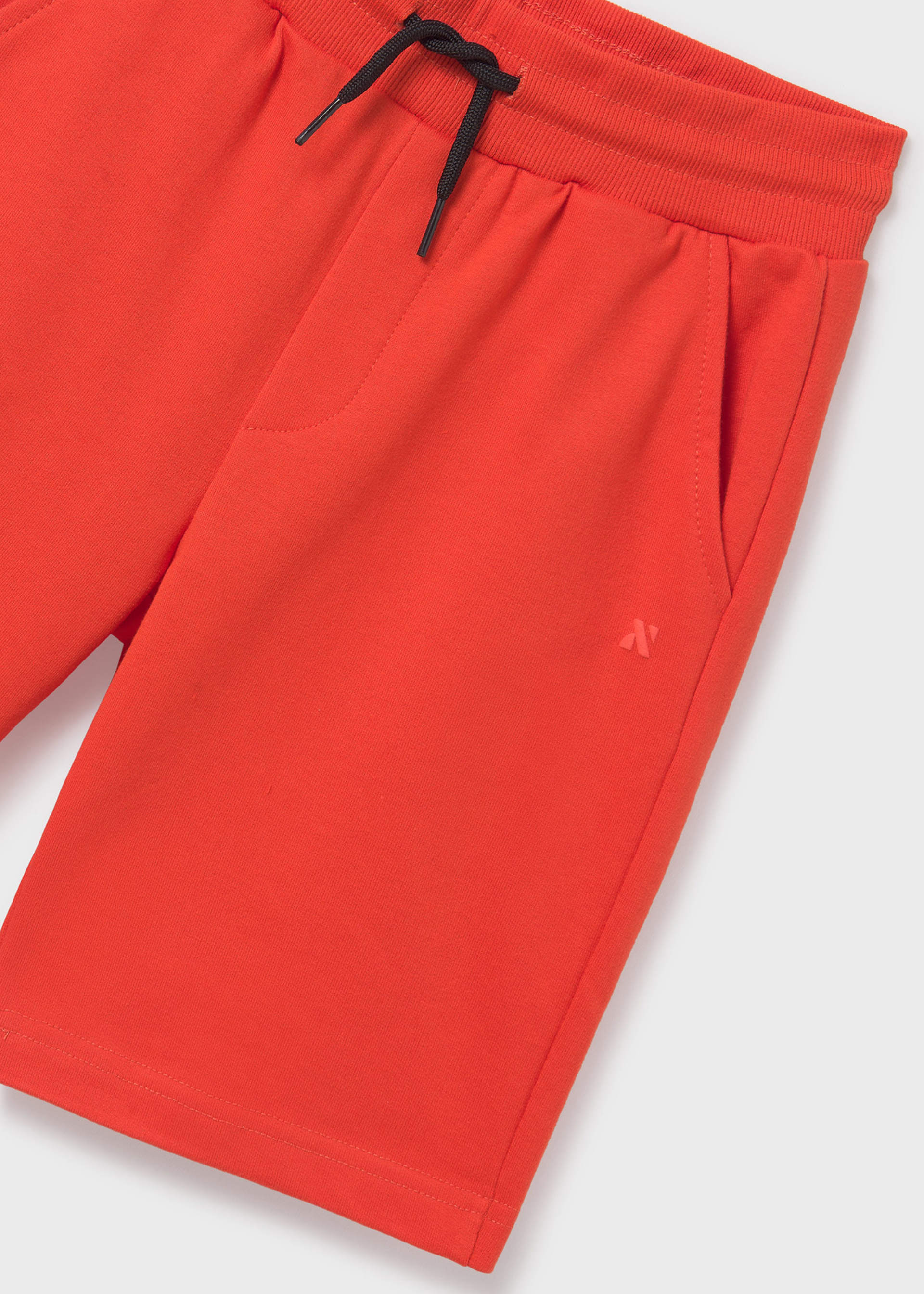 Boy basic sporty shorts