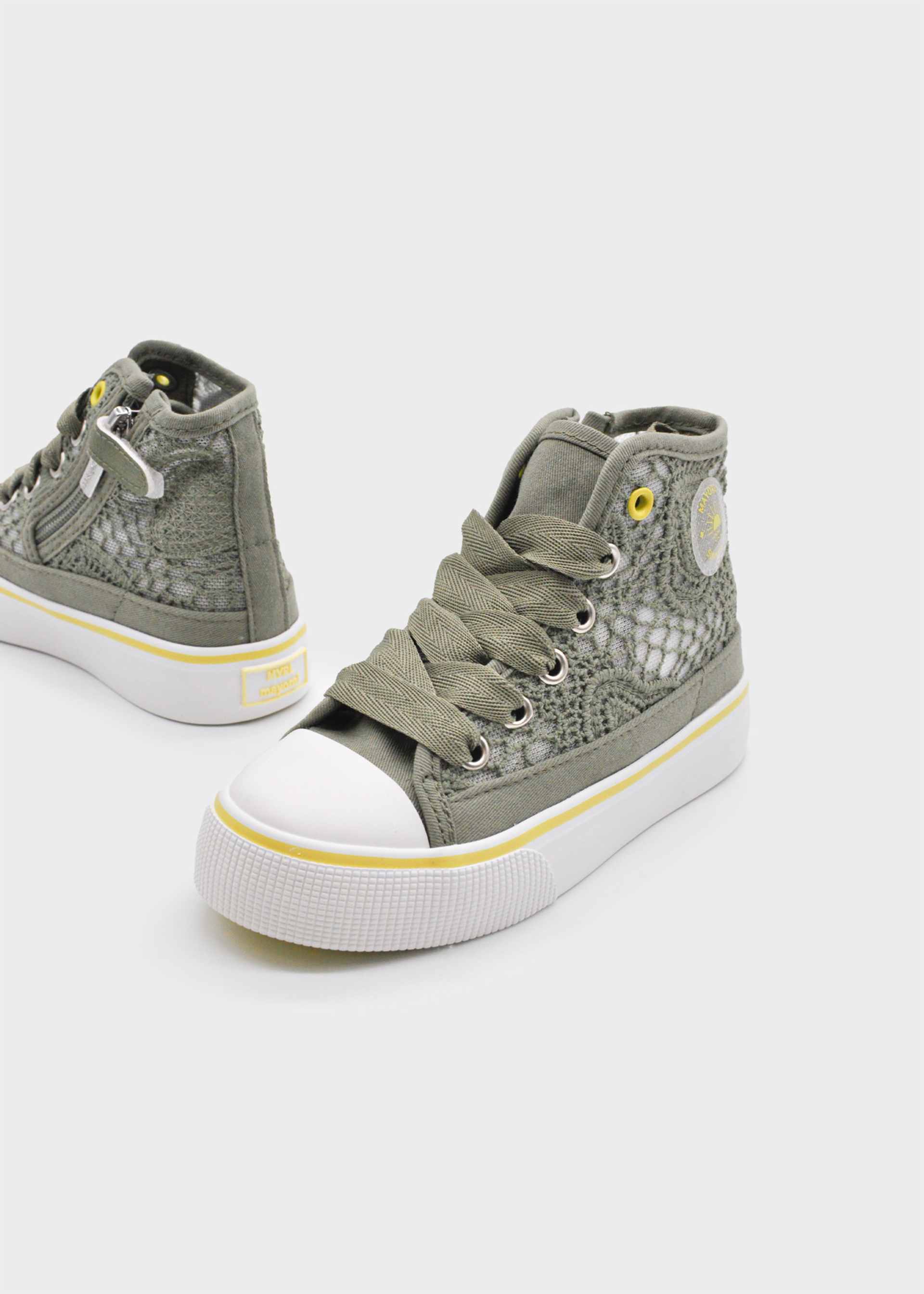 Girl openwork high top trainers Girl openwork high top trainers