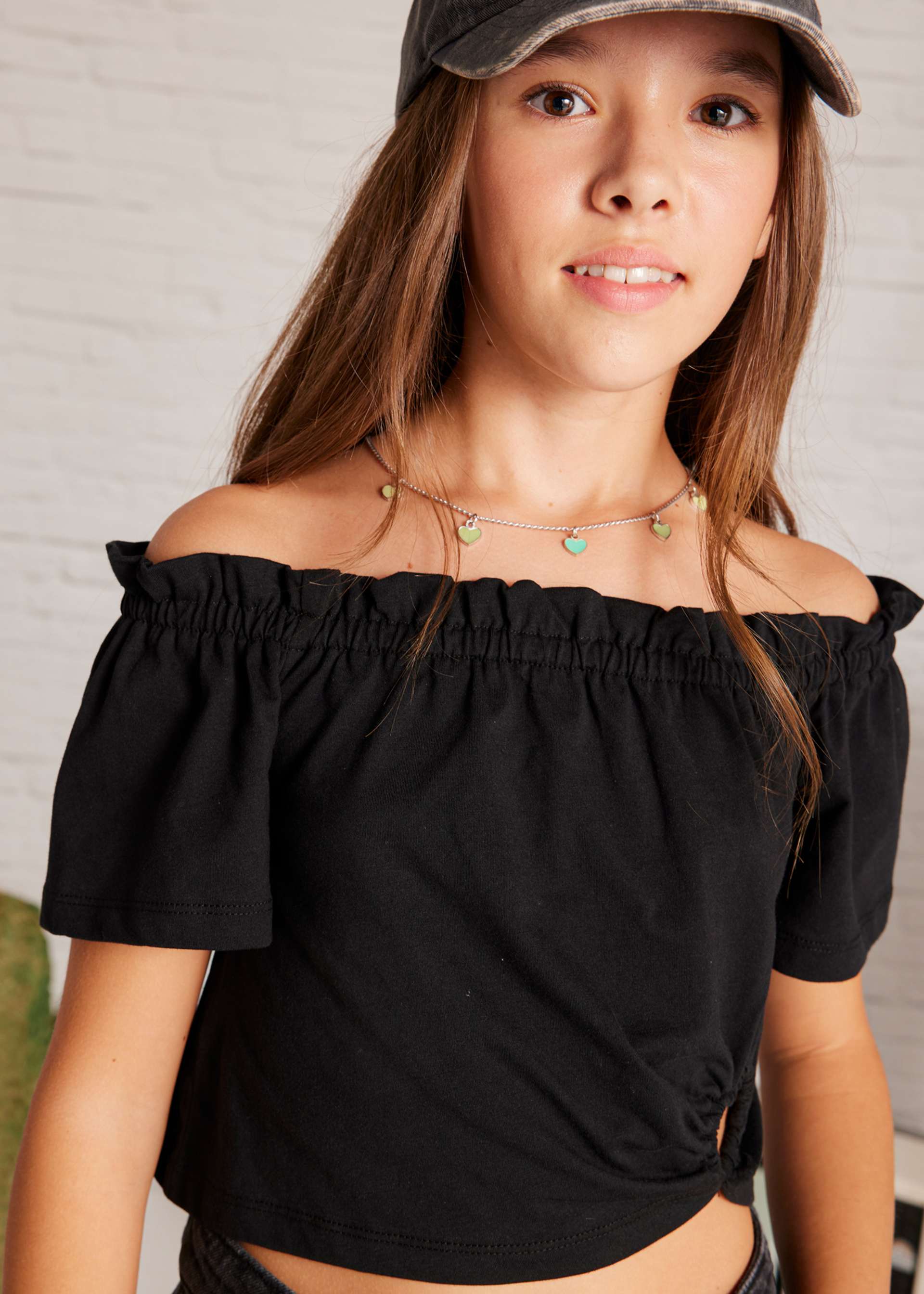 Girl heart detail top