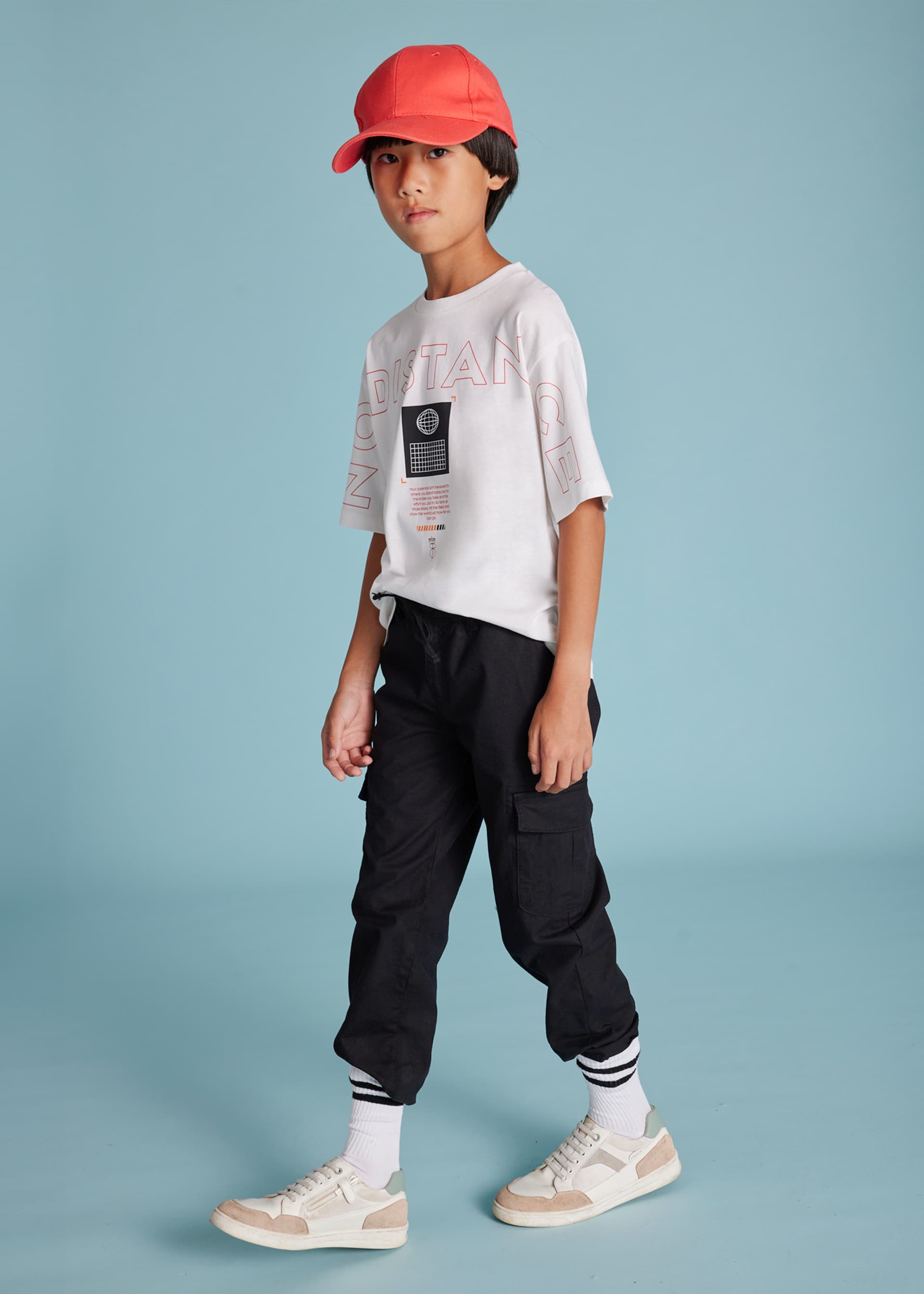 Boy Linen-Blend Cargo Chino Pants Boy Linen-Blend Cargo Chino Pants