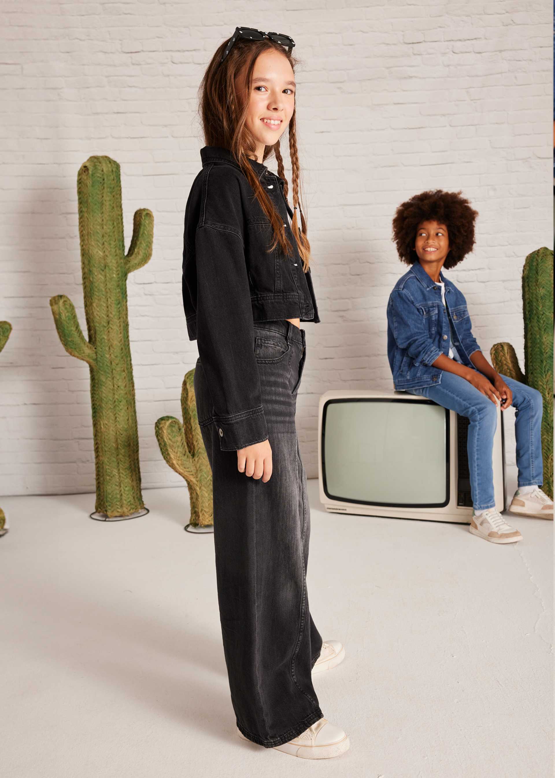 Girl wide fit jeans Girl wide fit jeans