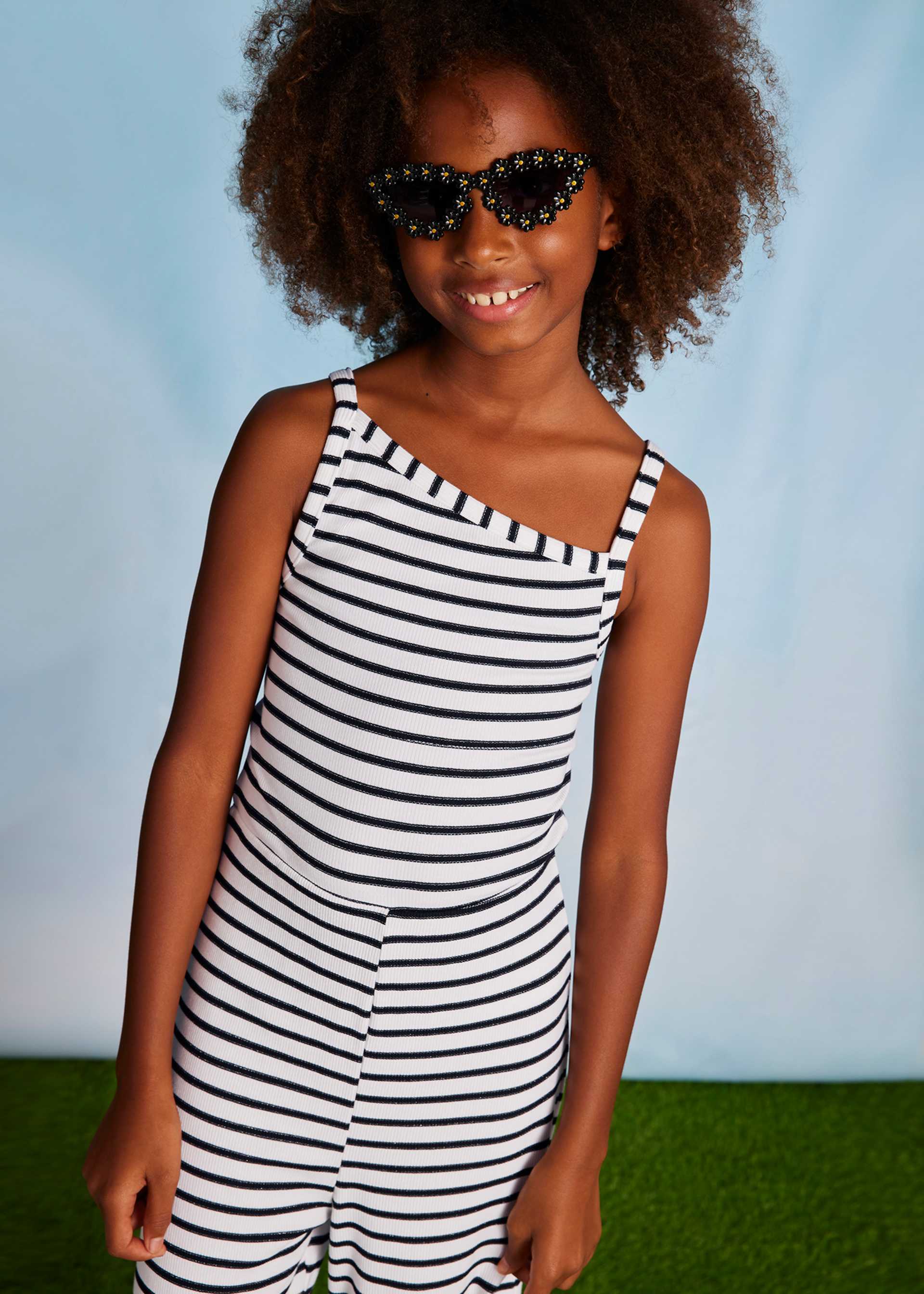 Дълъг гащеризон на райета за момиче