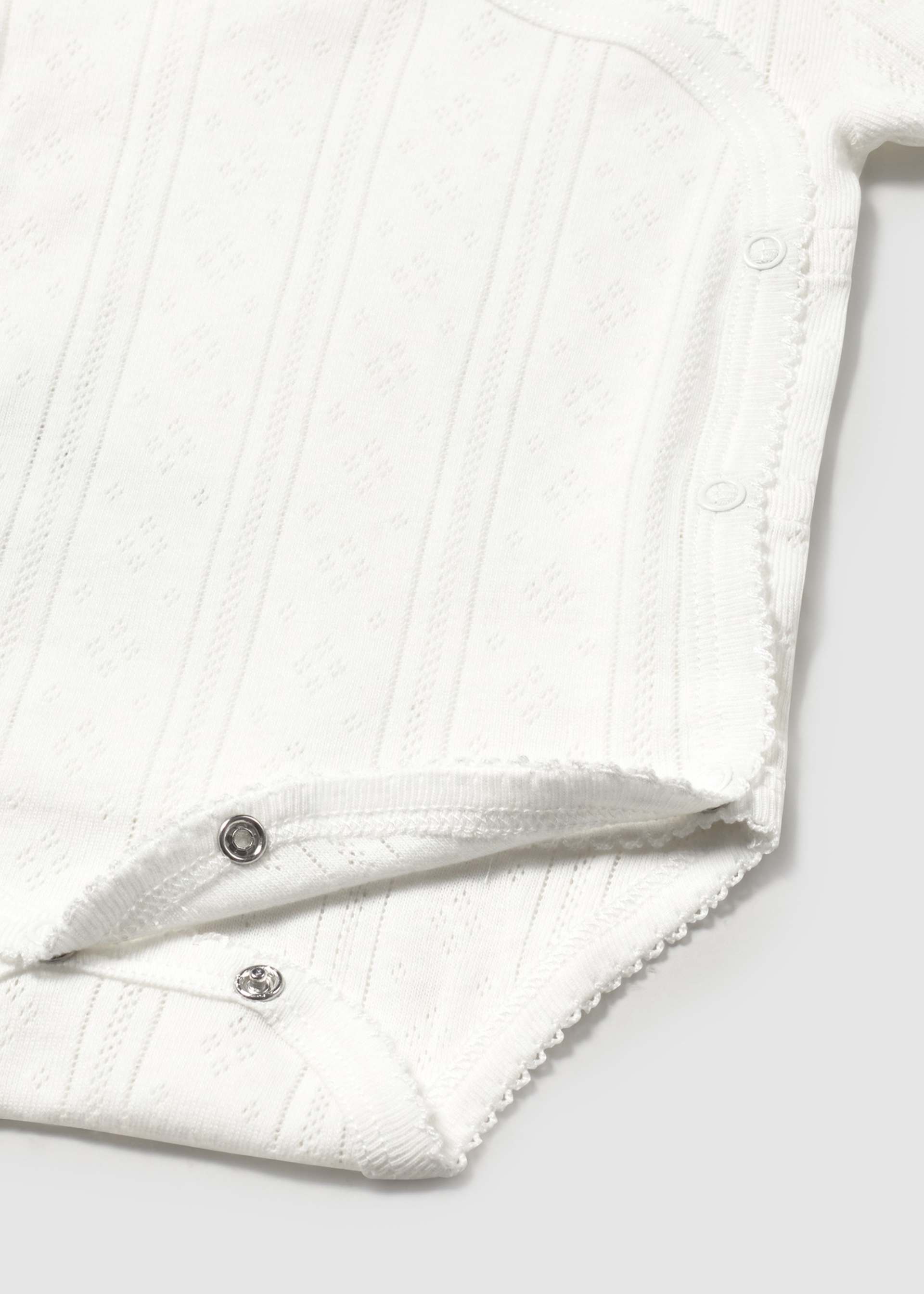 Body ajouré à manches courtes nouveau-né Body ajouré à manches courtes nouveau-né