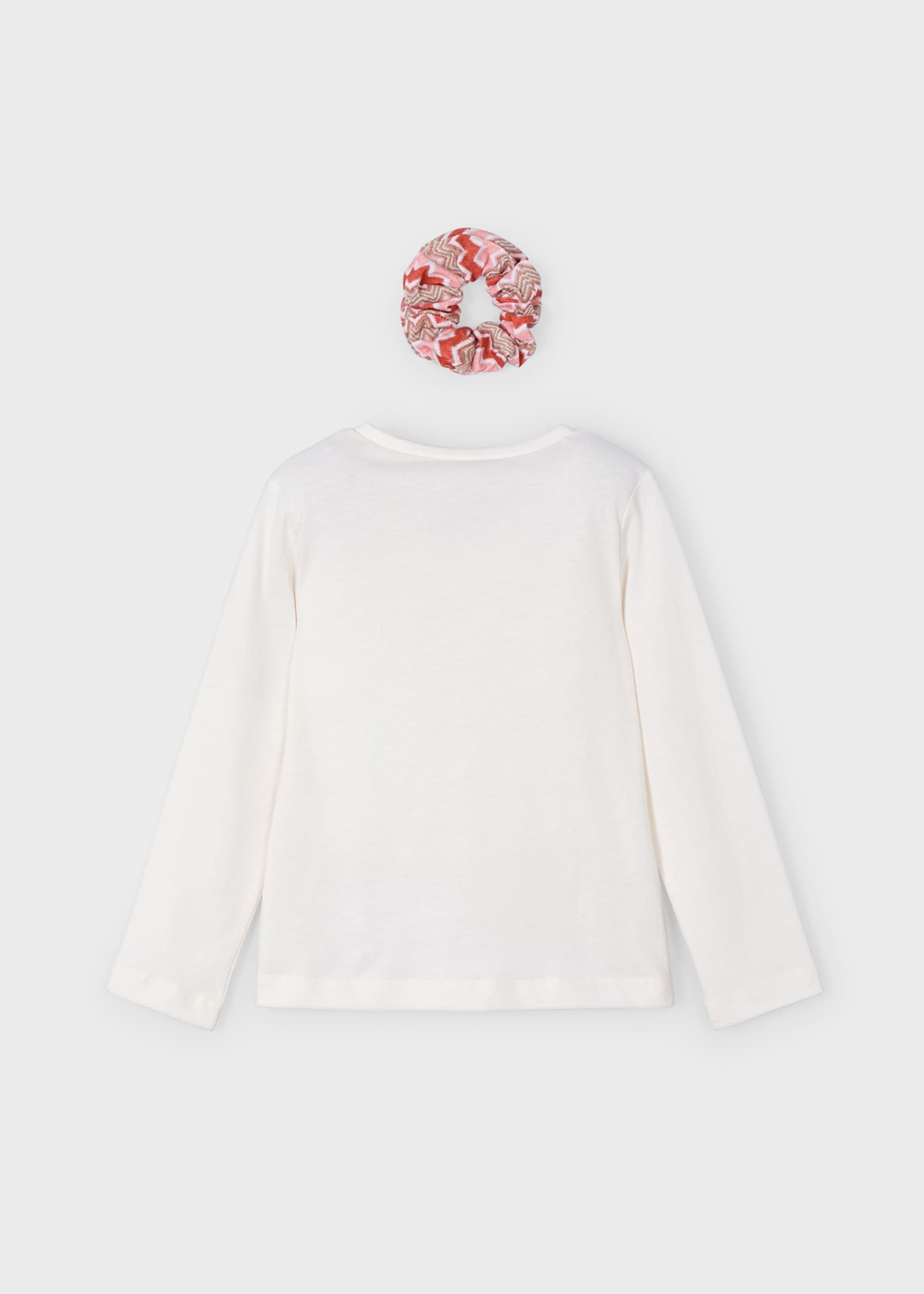 Girl long sleeved top with scrunchie