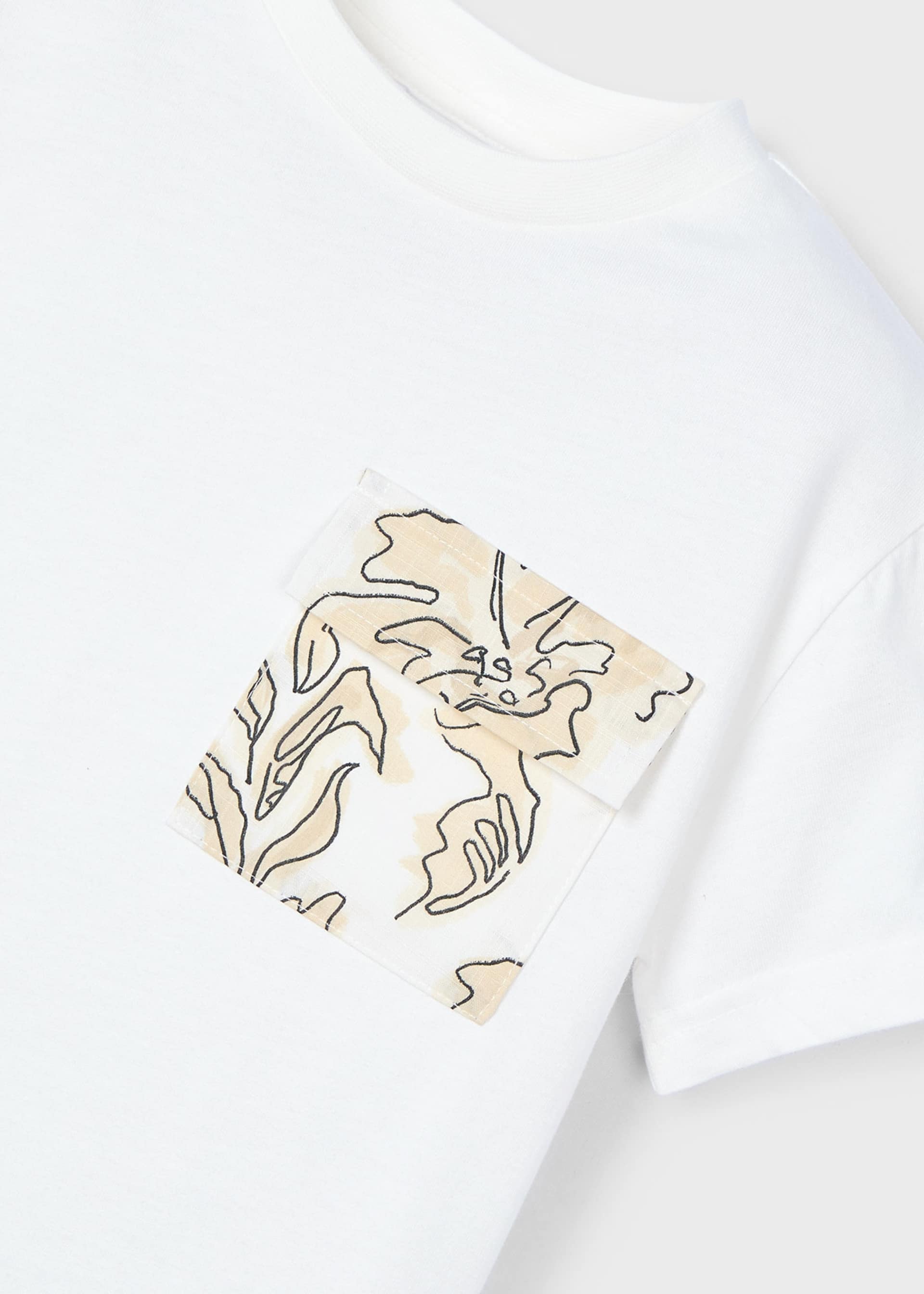 Boy print pocket t-shirt