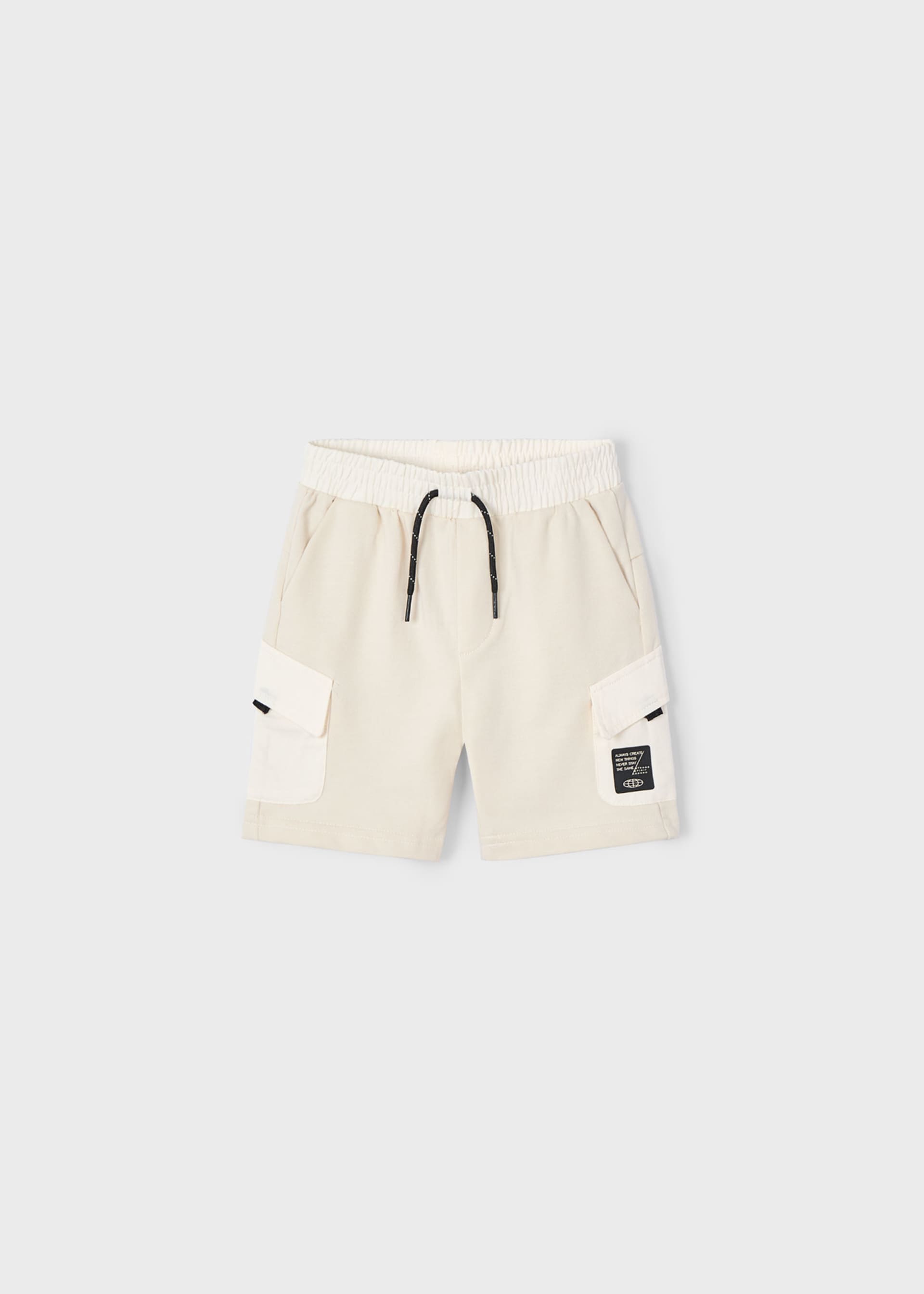 Boy contrast cargo shorts